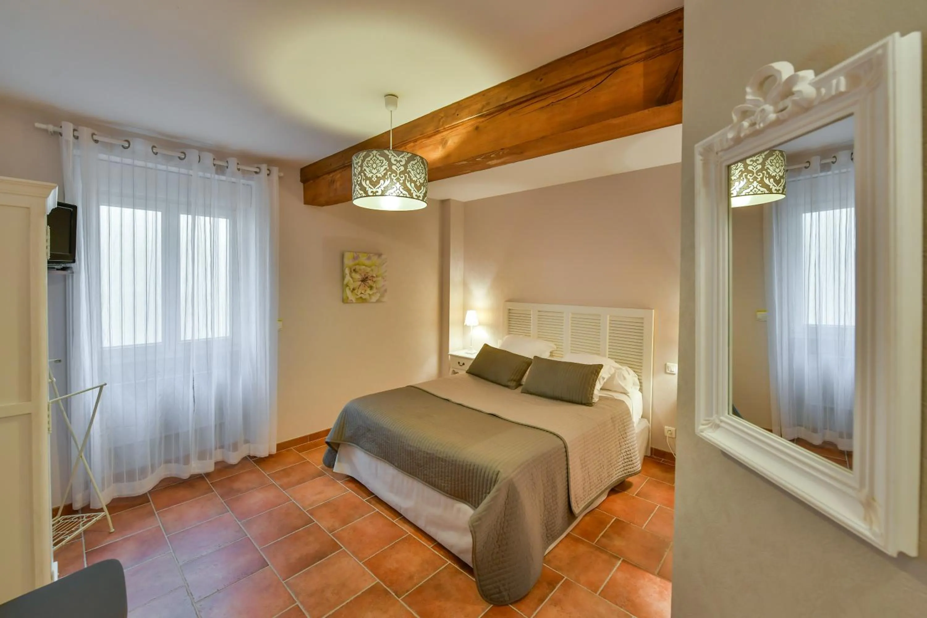 Photo of the whole room, Bed in Gite du Clos Champagnac