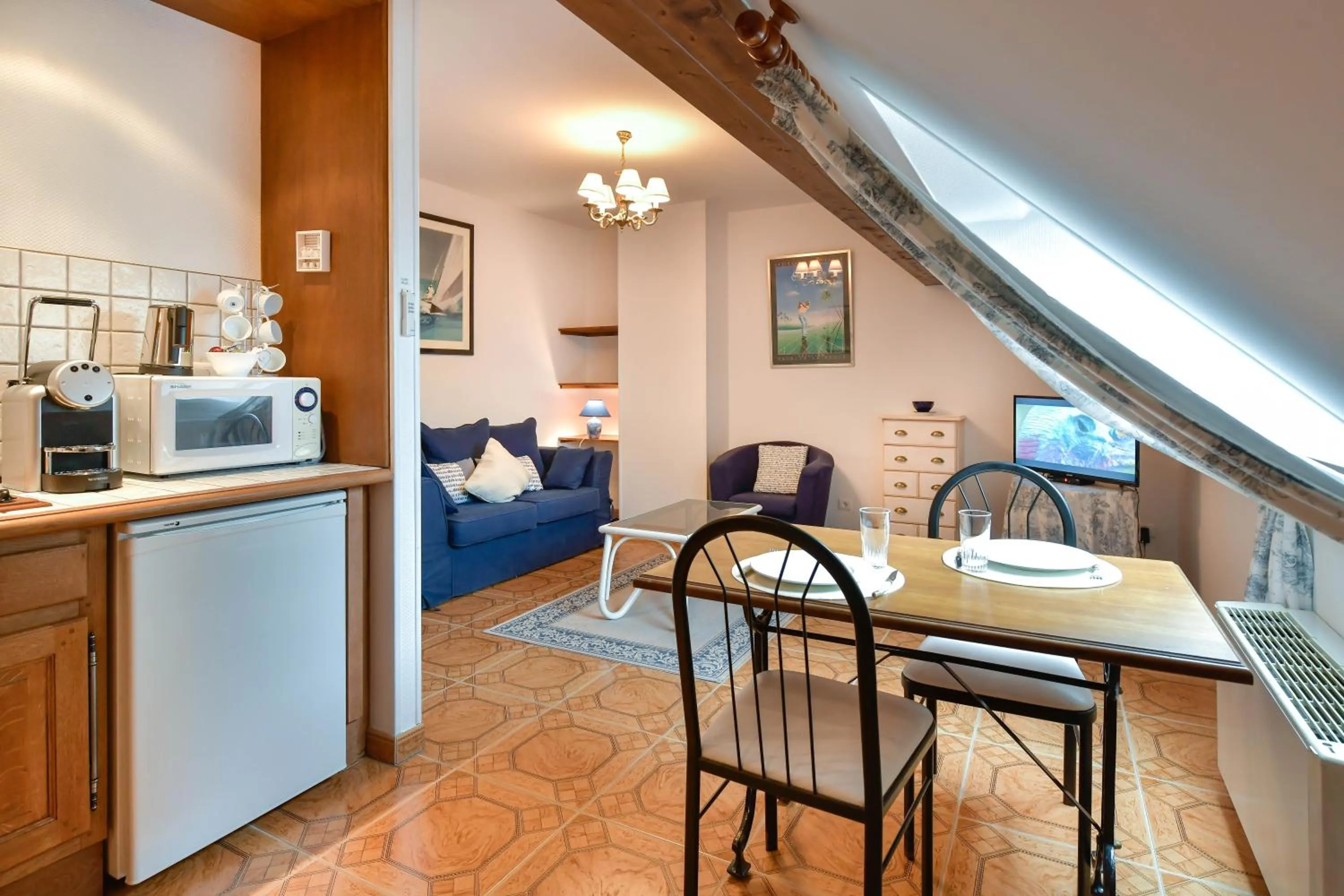 Kitchen or kitchenette in Gite du Clos Champagnac