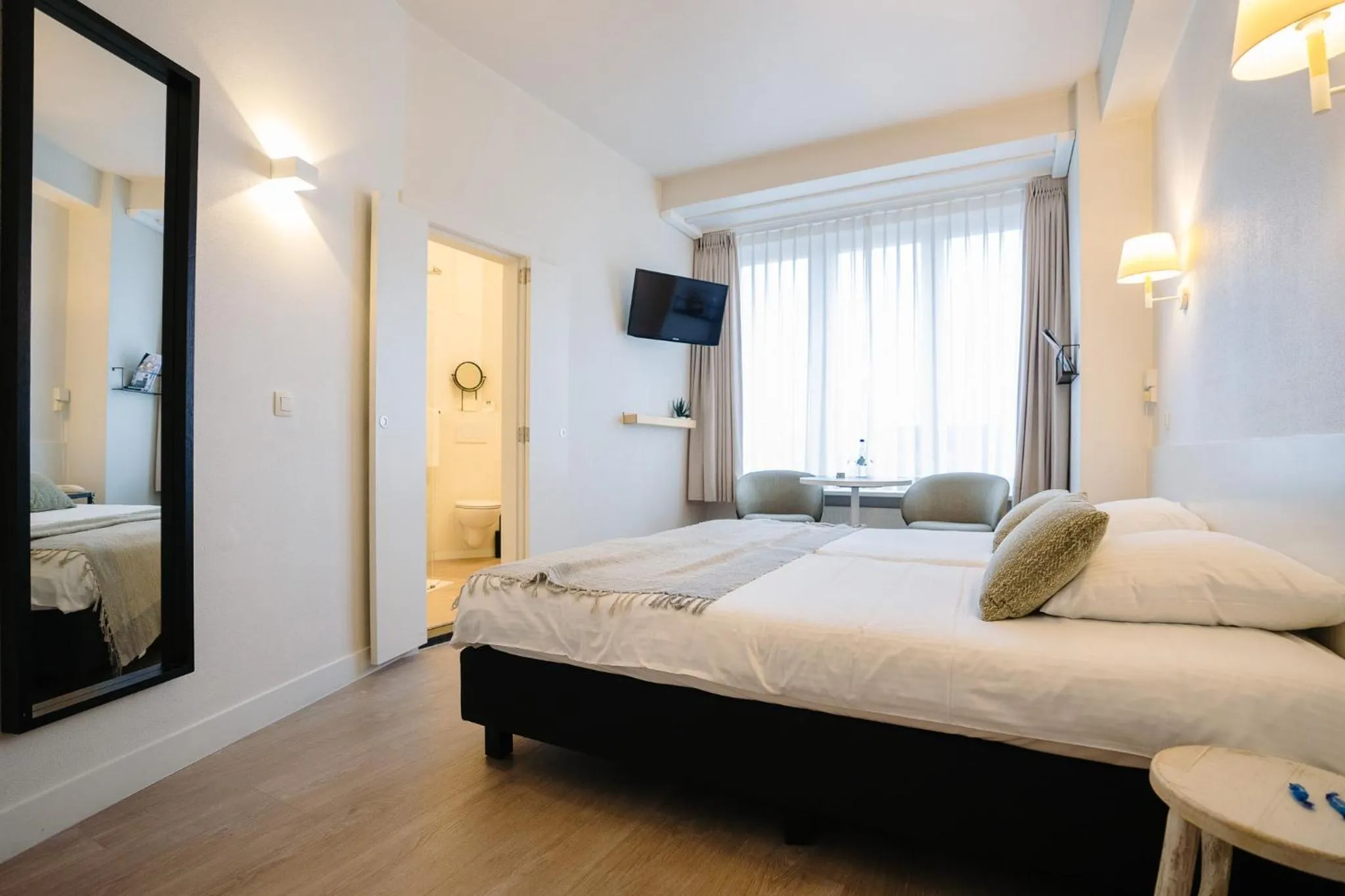 Bed in Hotel du Bassin