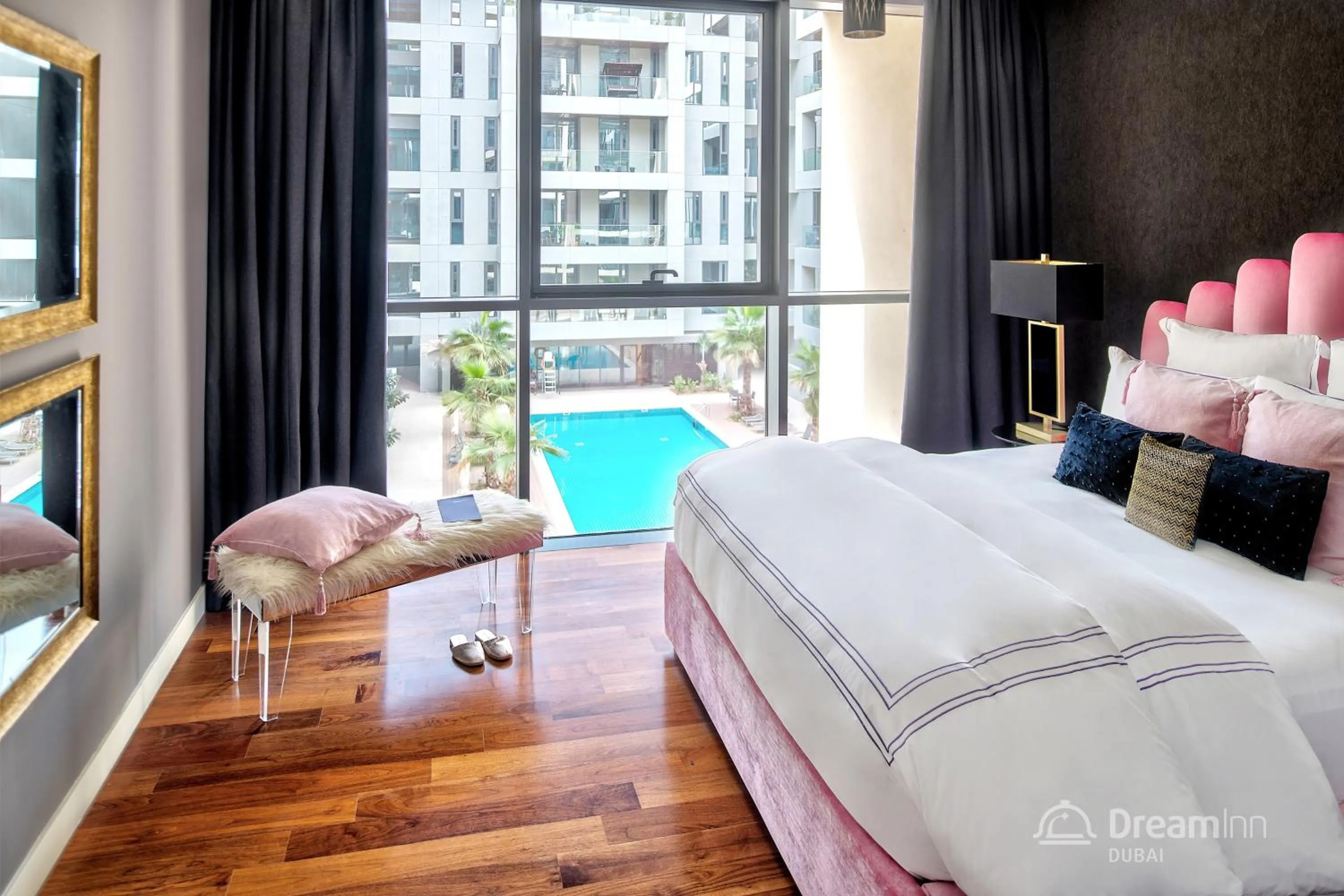 Bedroom in Dream Inn Apartments - City Walk Prime