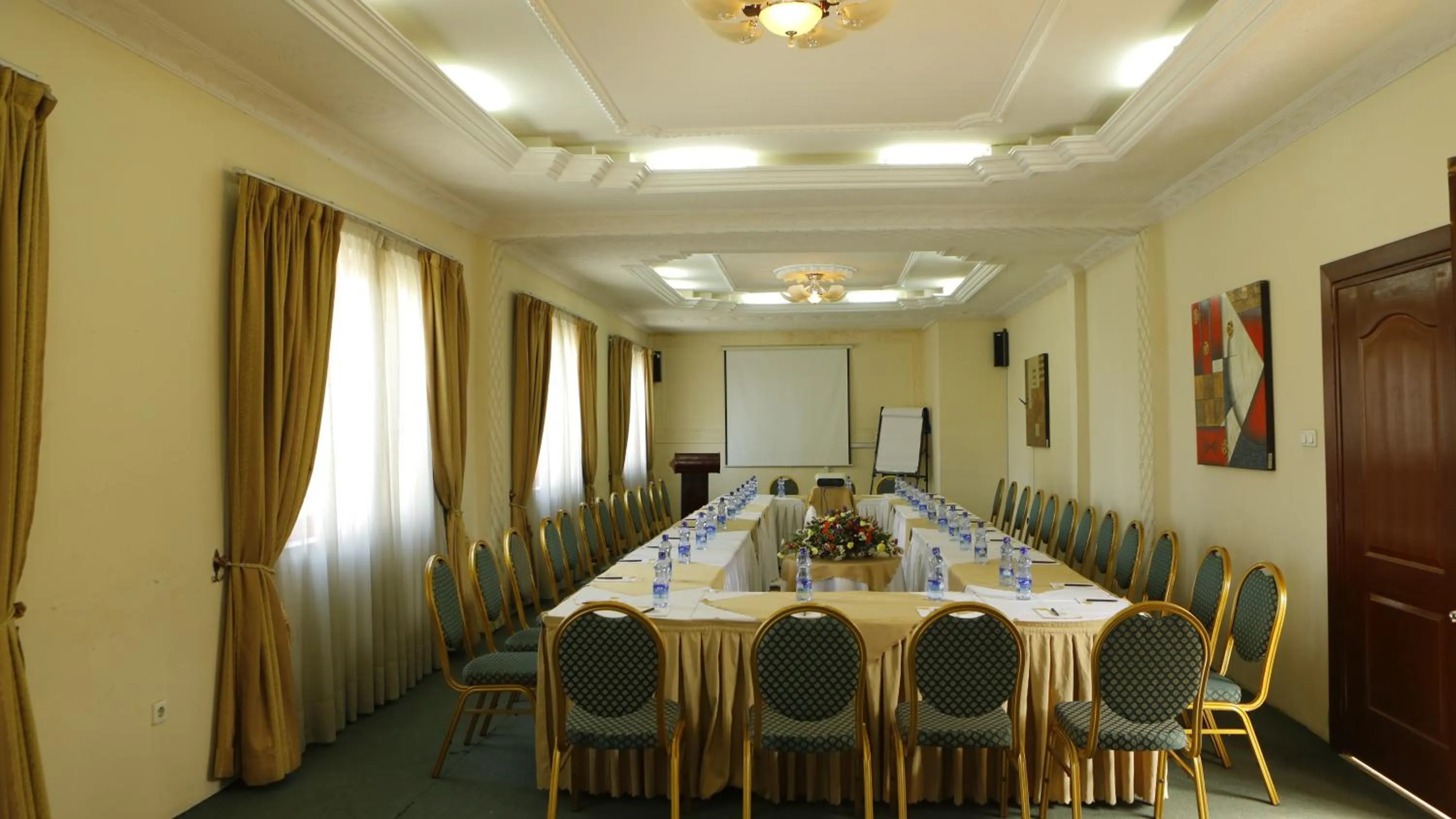 Meeting/conference room in Wassamar Hotel