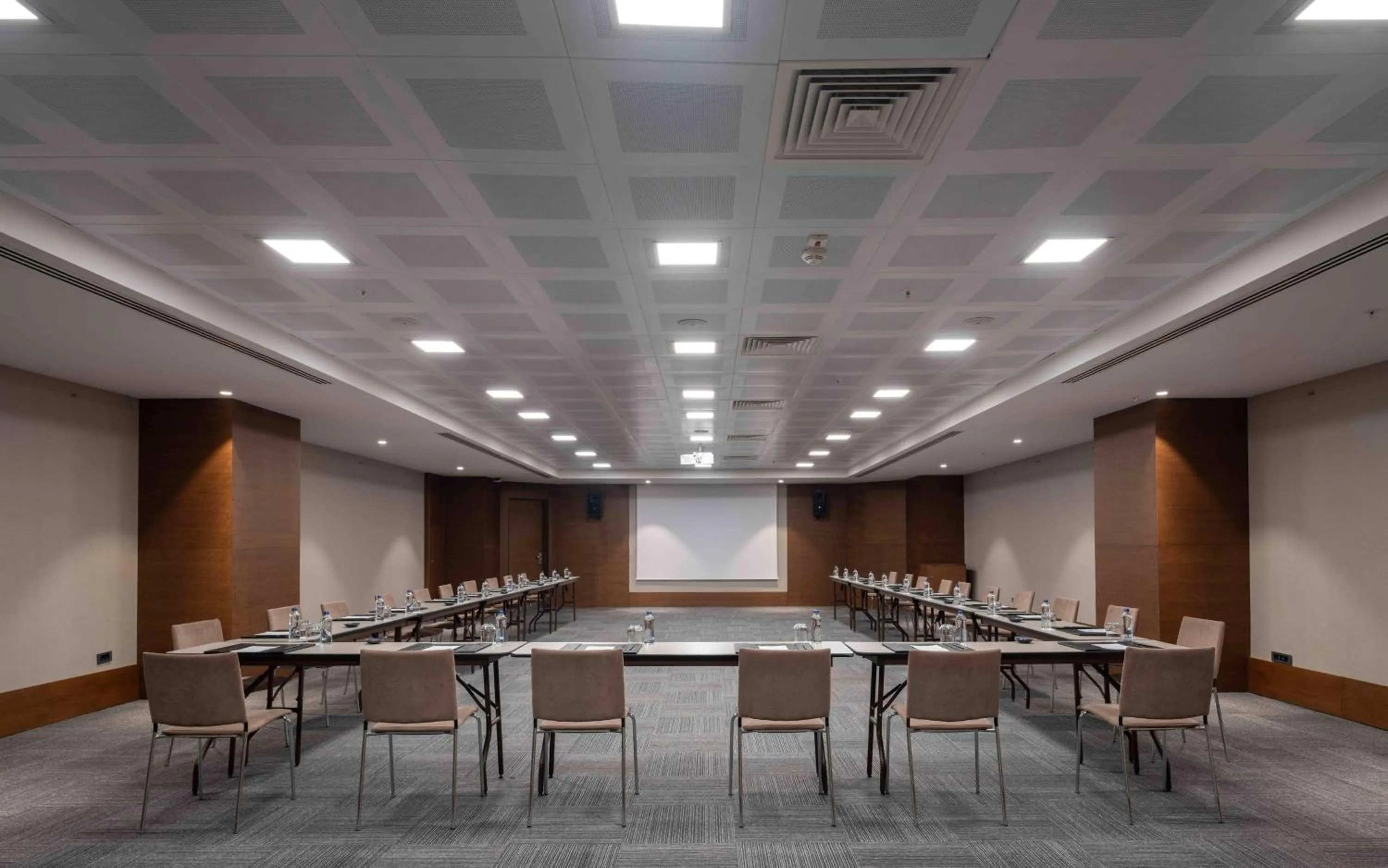 Meeting/conference room in Radisson Blu Hotel Ankara Cankaya