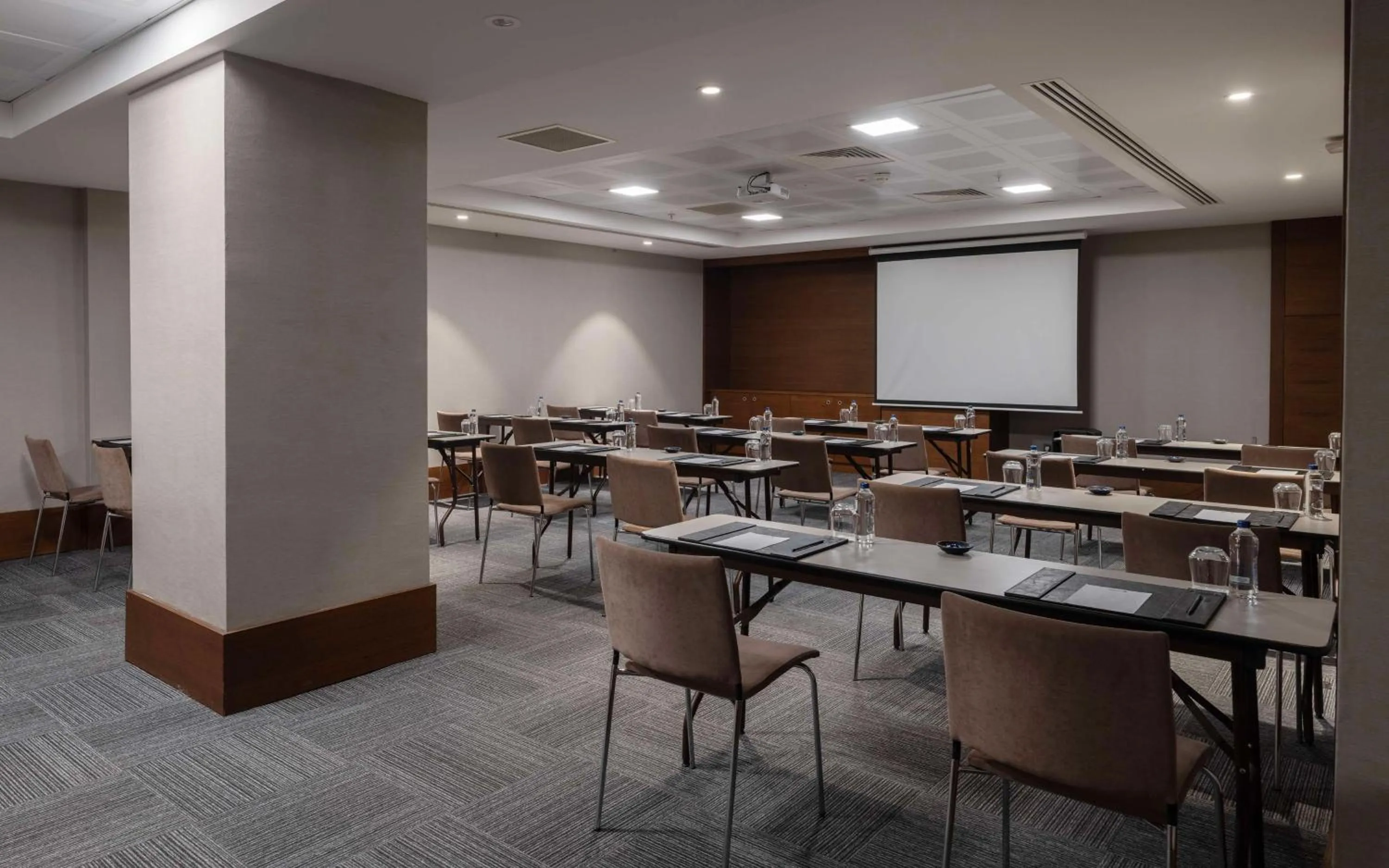 Meeting/conference room in Radisson Blu Hotel Ankara Cankaya