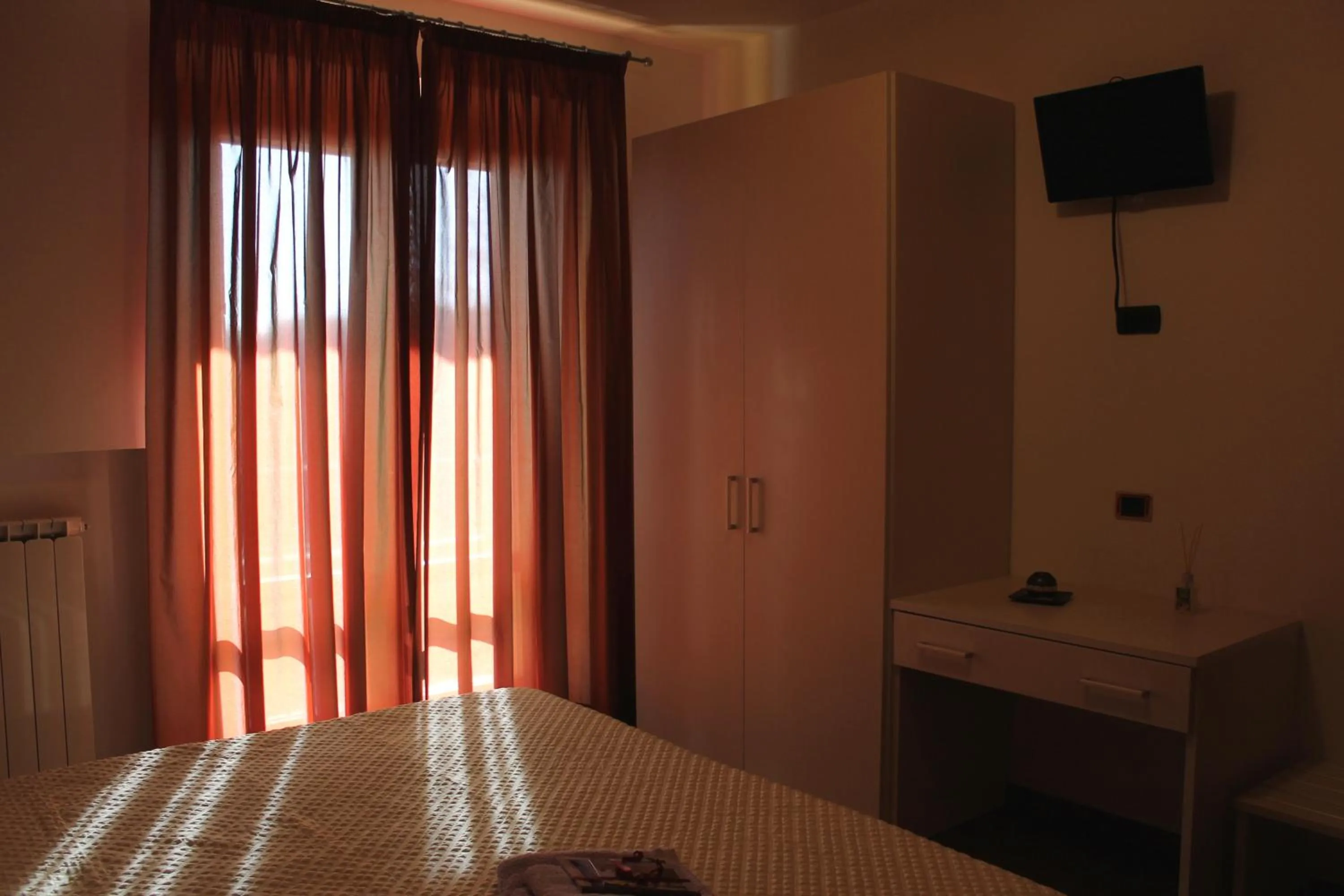 Photo of the whole room, Bed in Il Mandorlo B&B