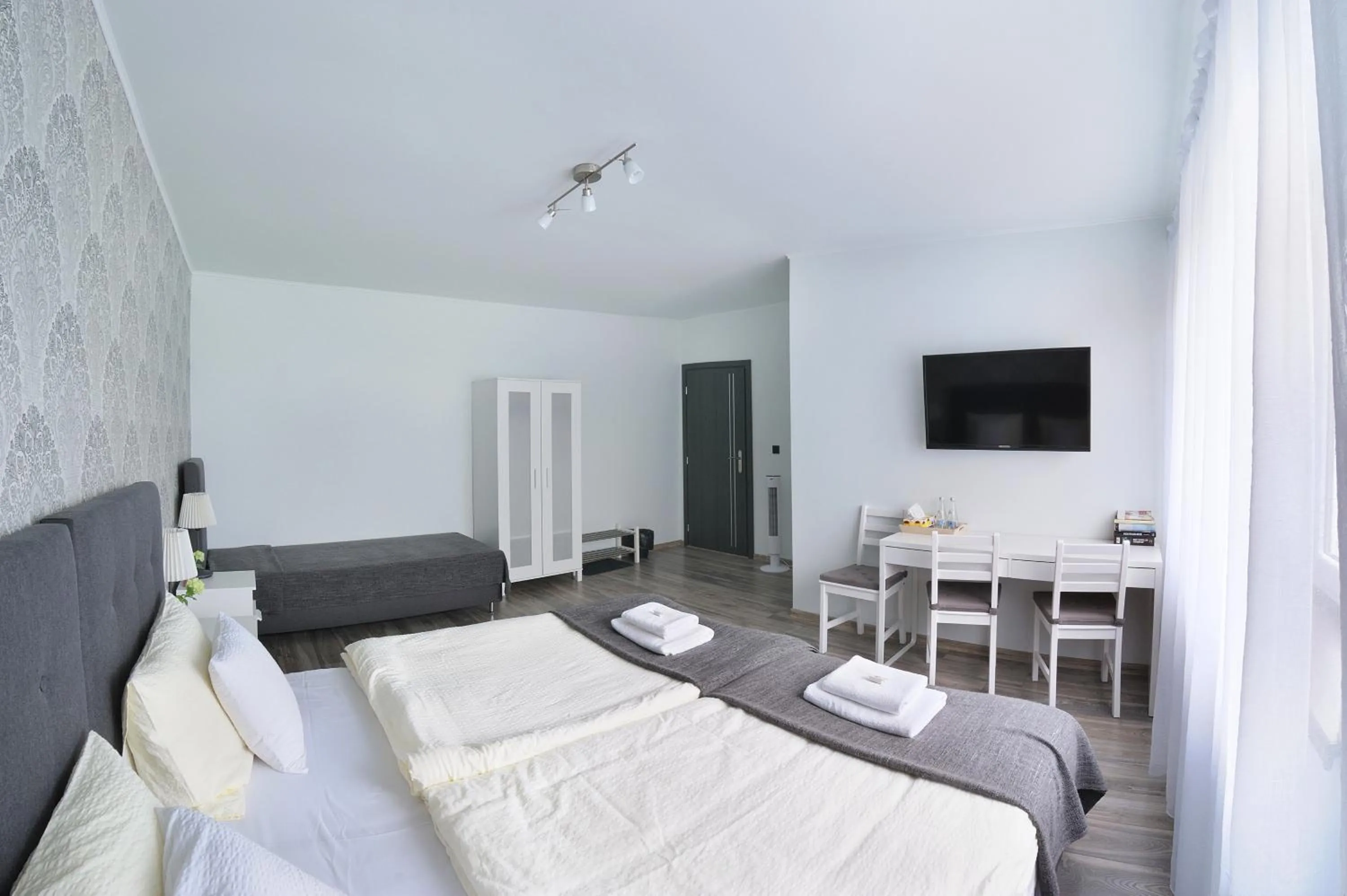 Bed in 7th Room Guest House