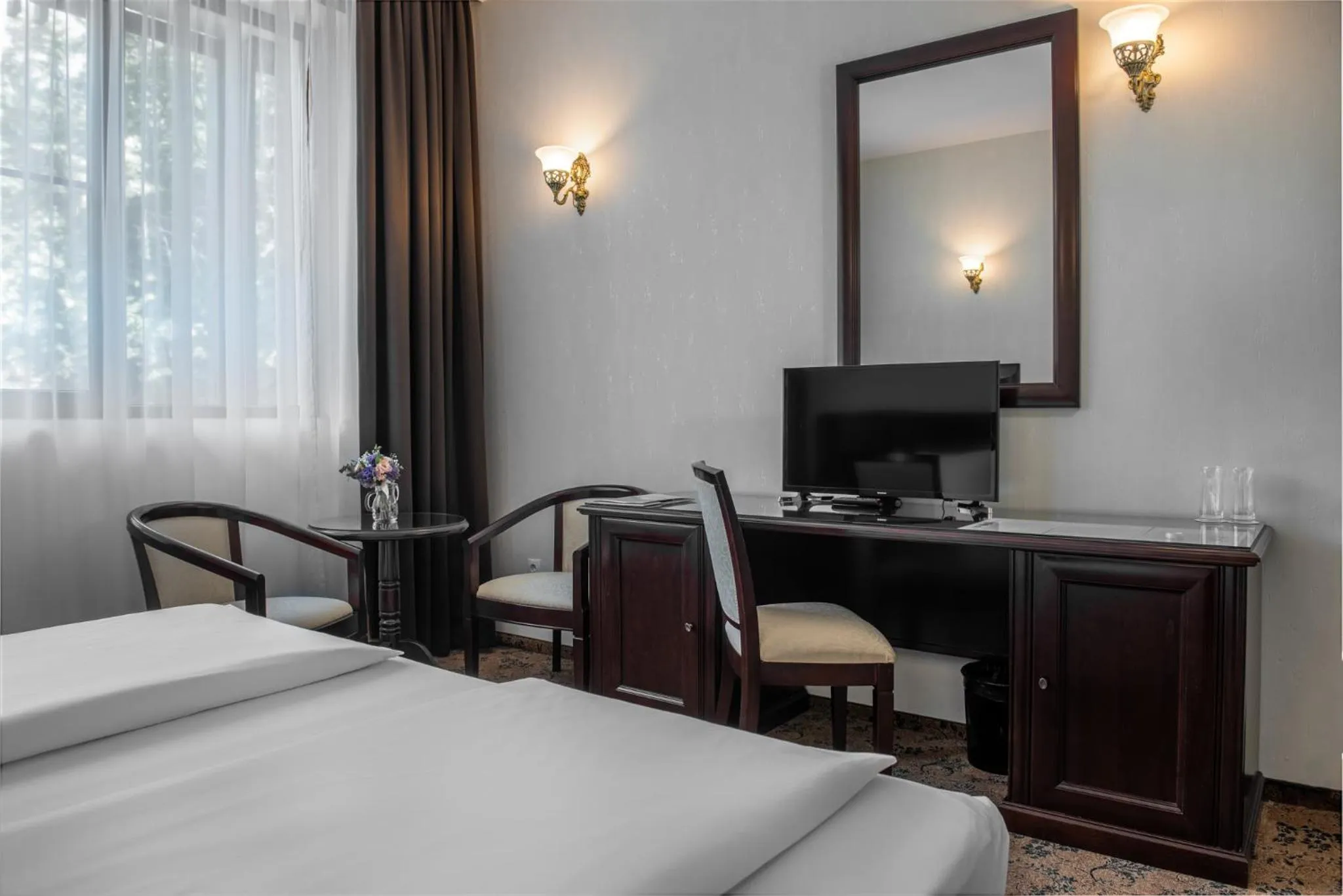 Photo of the whole room, Bed in Rediu Hotel & Restaurant