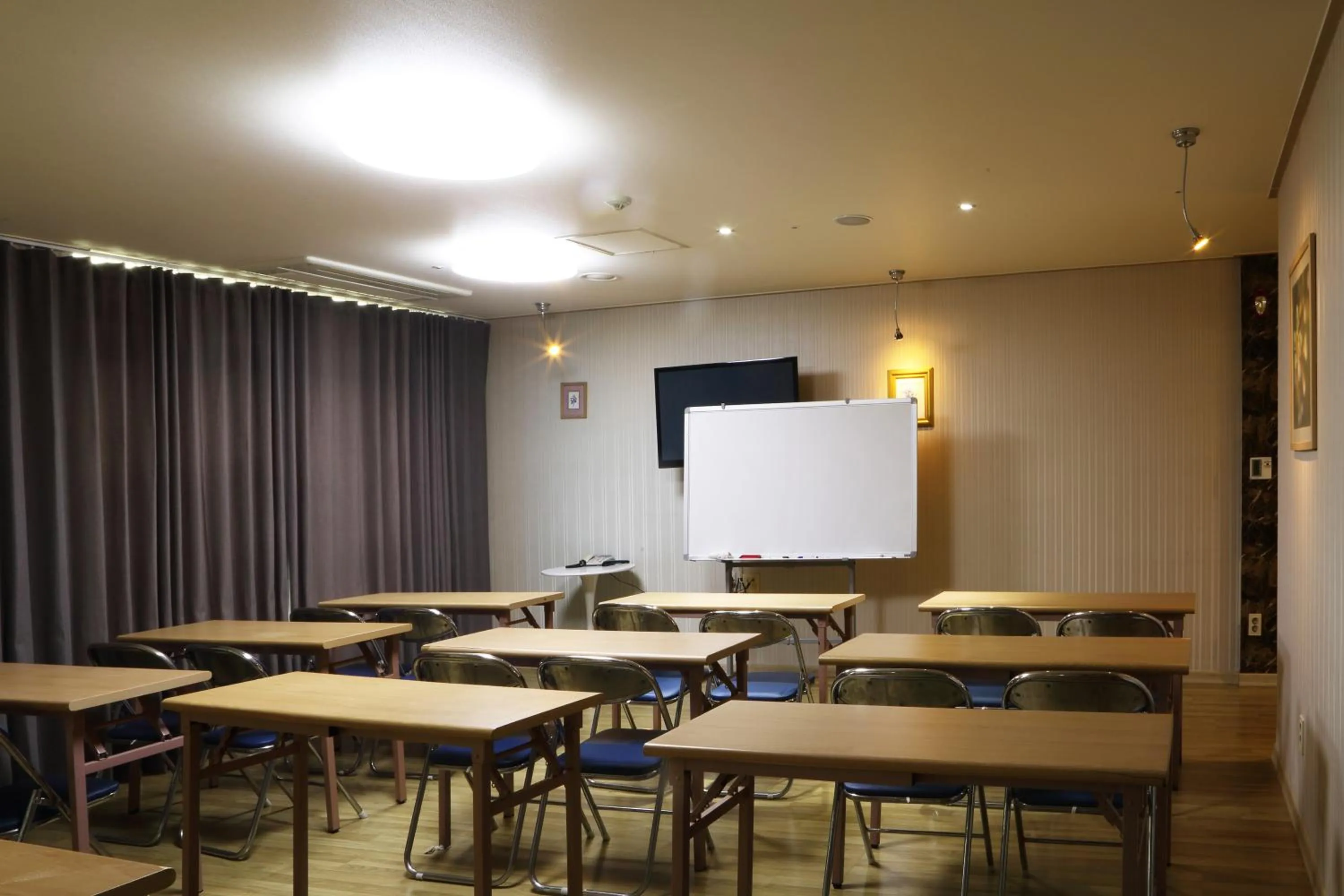 Incheon The Hotel Yeongjong