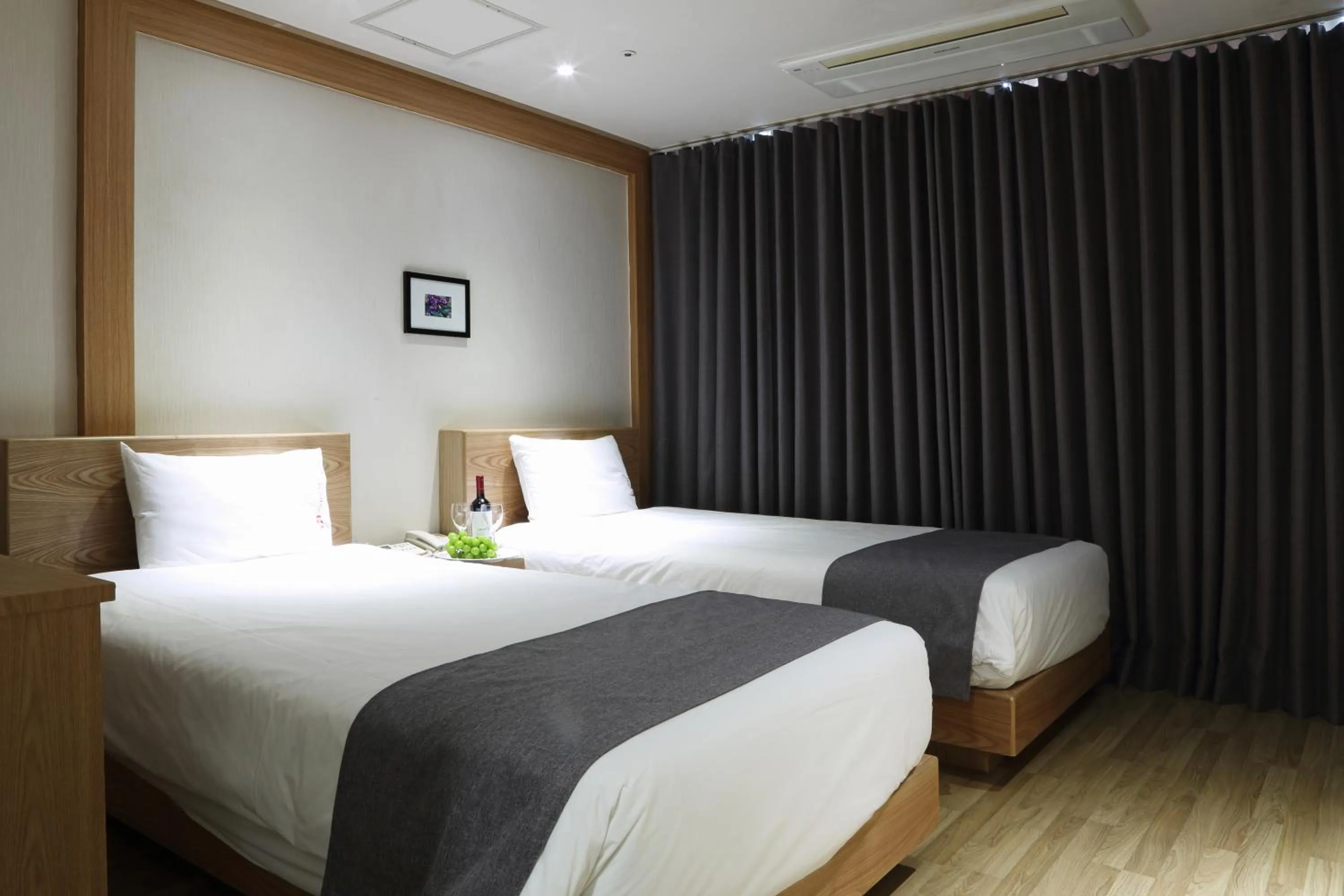 Bed in Incheon The Hotel Yeongjong