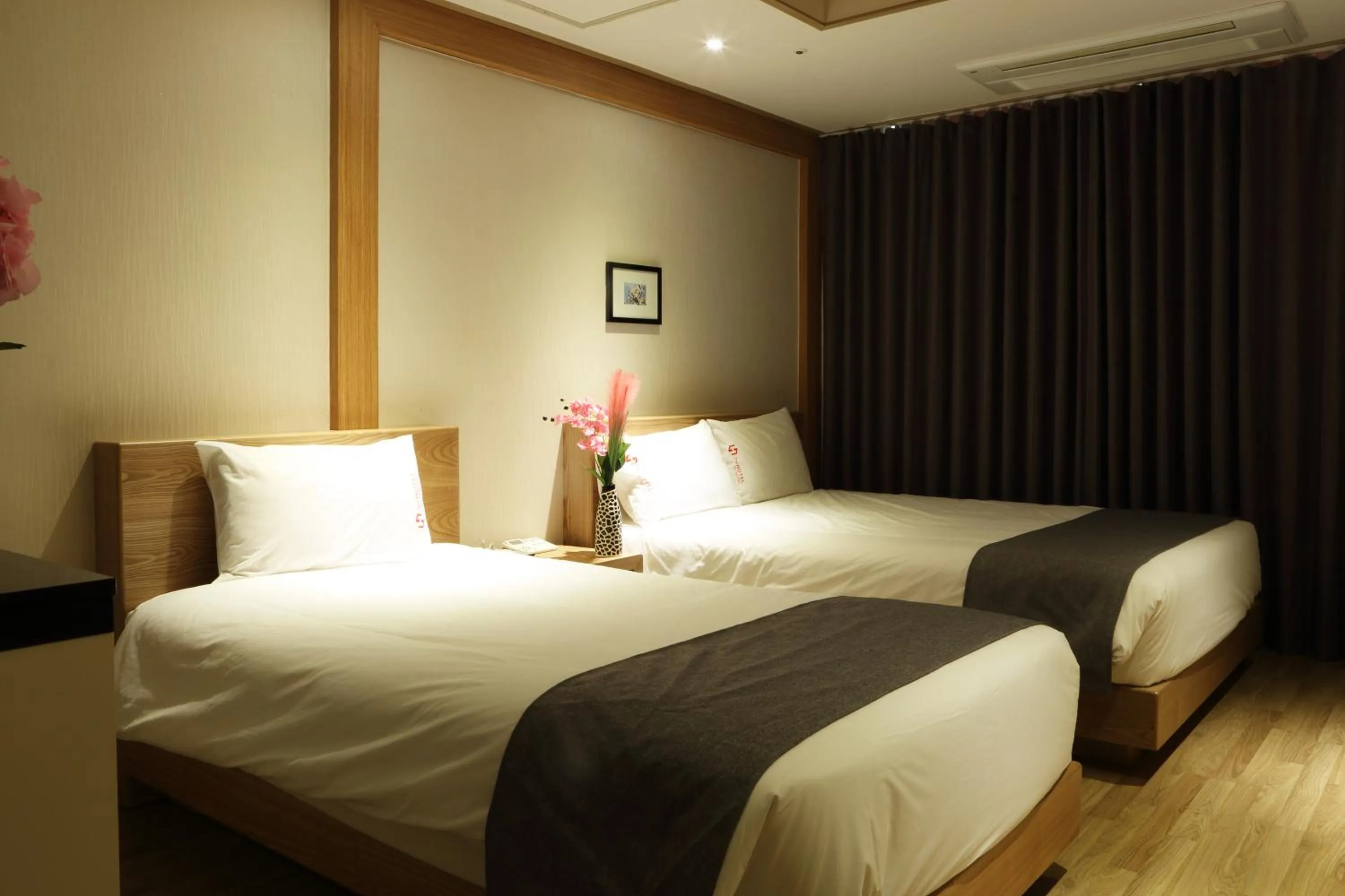 Bed in Incheon The Hotel Yeongjong