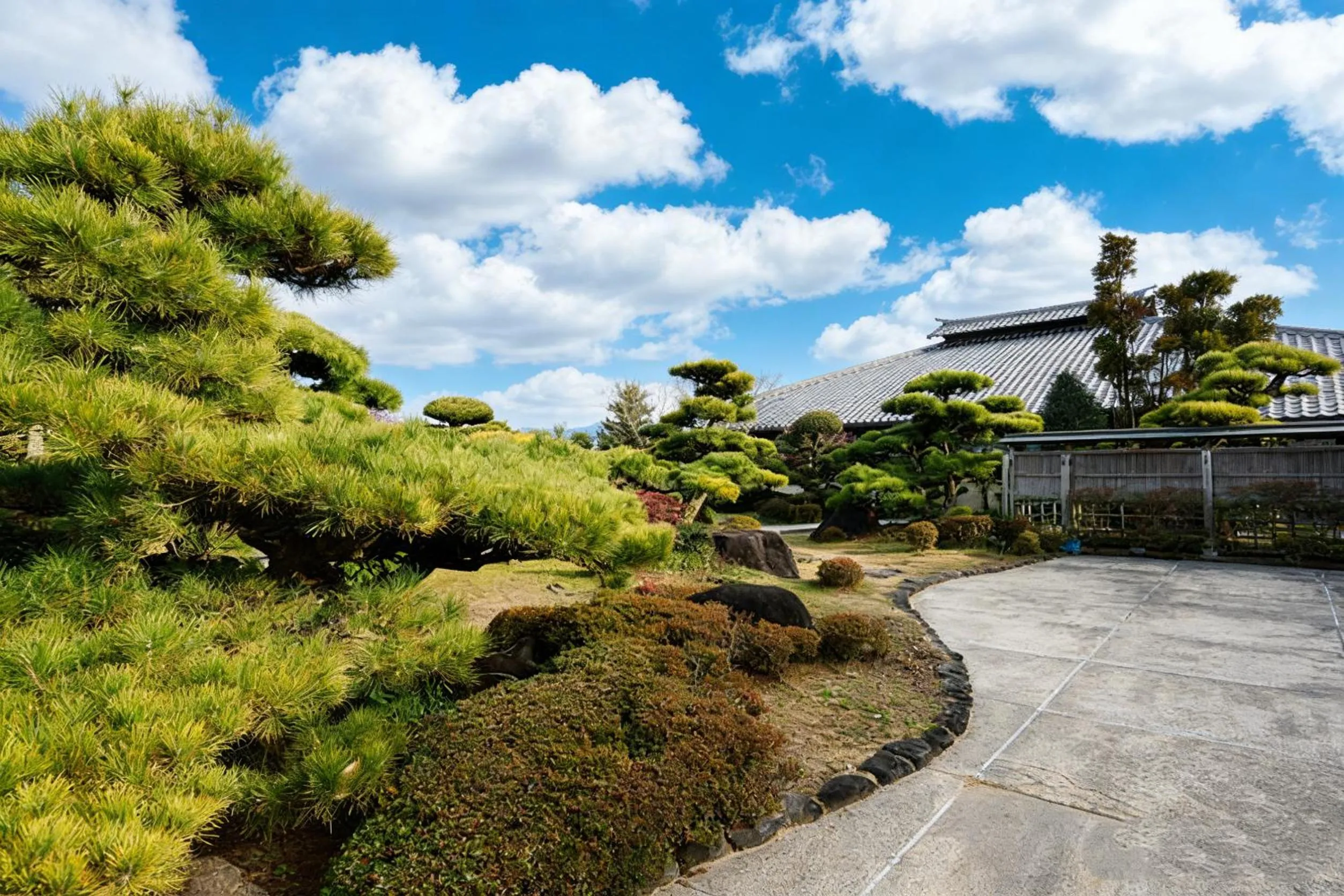 Kansai Airport Hotel Pine Villa