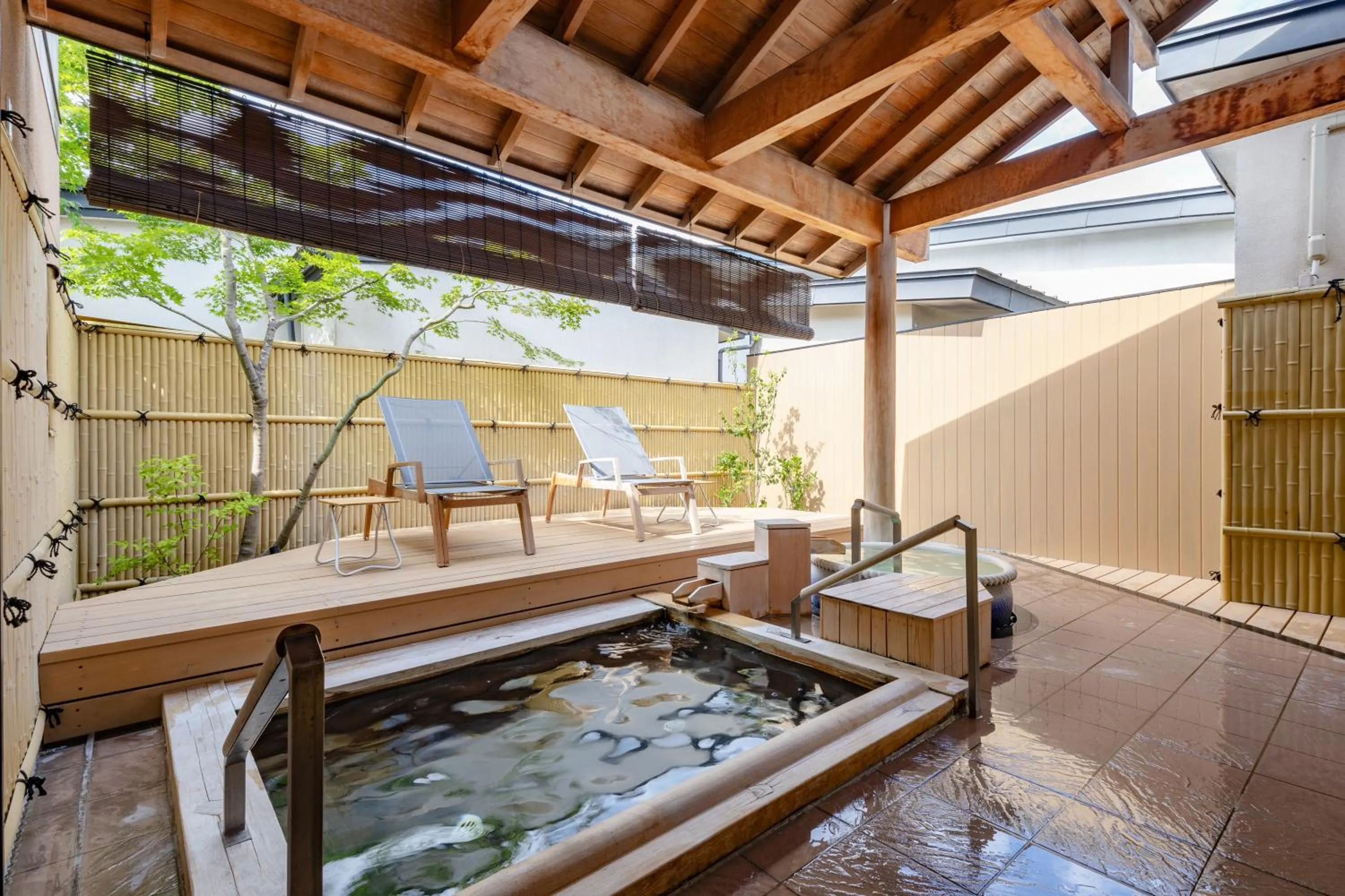 Hot Tub in Ichiraku tendo spa & brewery