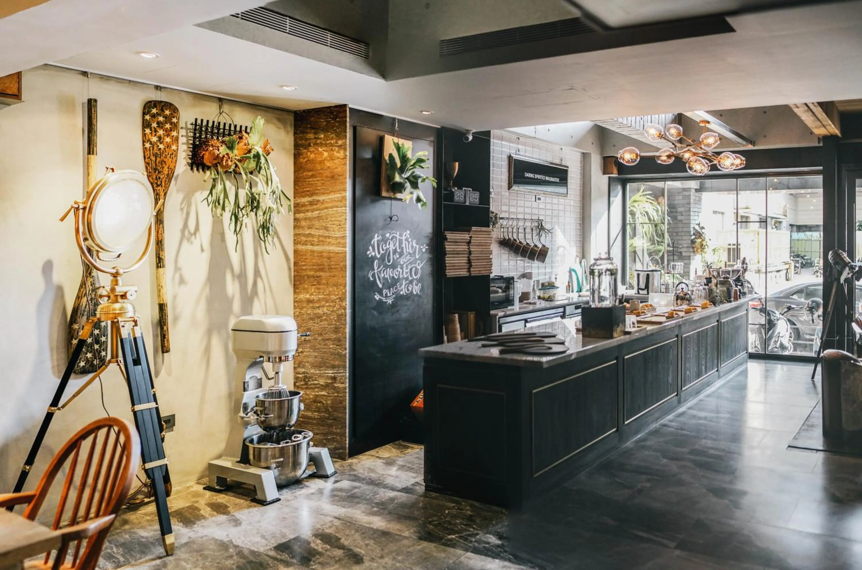 Facade/entrance in PAPO'A Hotel