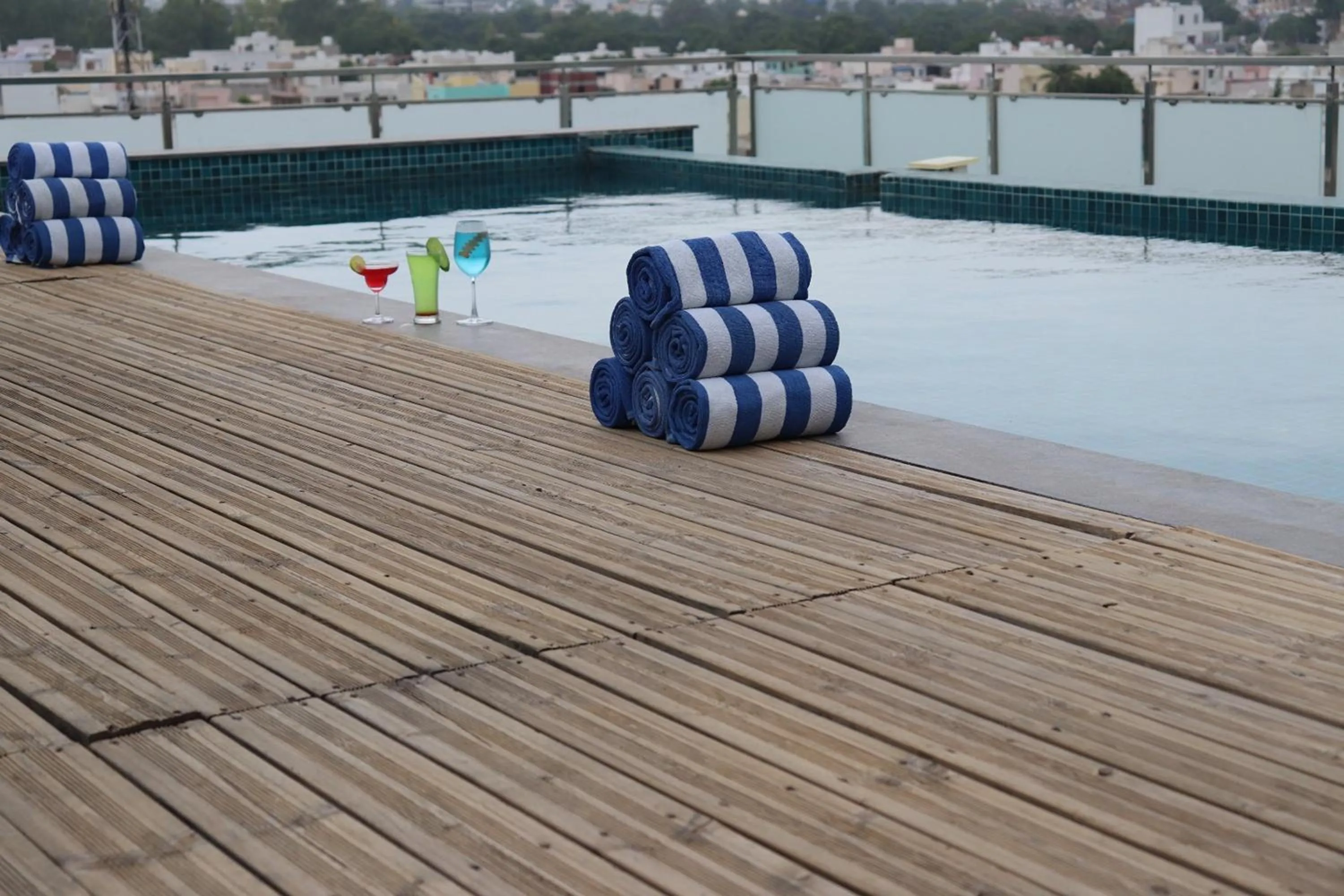 Swimming pool in Shree Kanak Udaipur