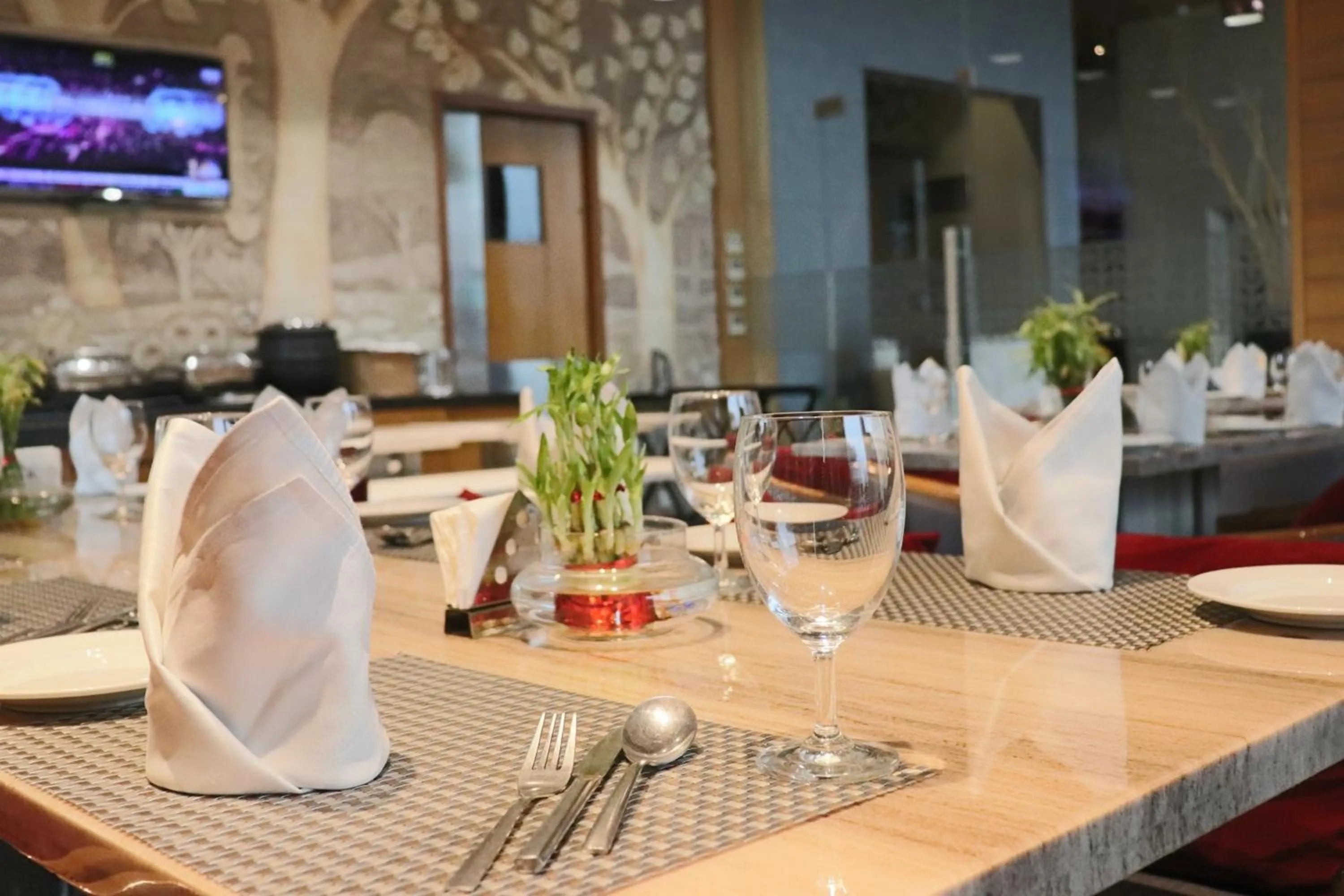 Restaurant/places to eat in Shree Kanak Udaipur