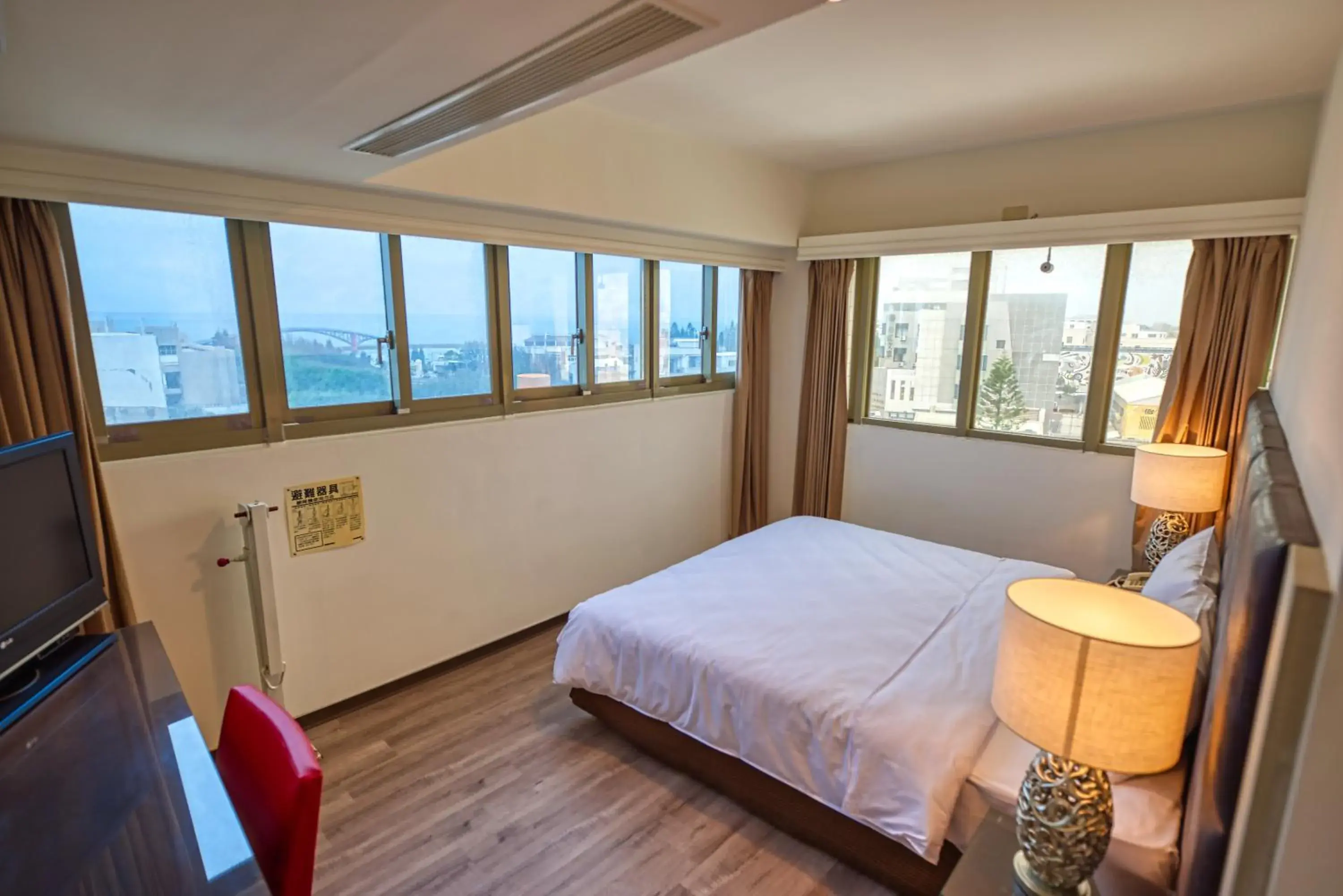 Queen Room in Jih Lih Hotel Queen Room in Jih Lih Hotel