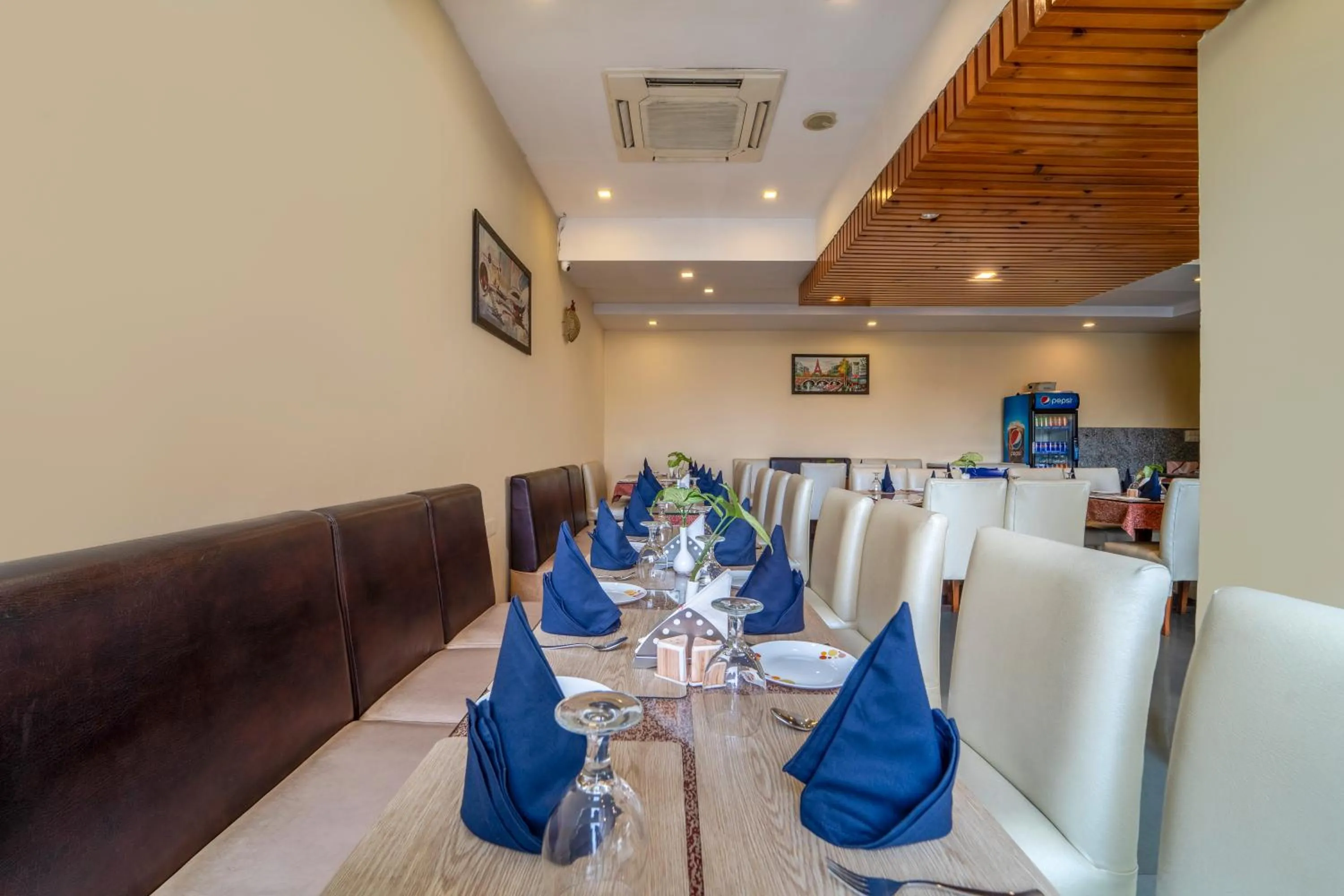 Restaurant/places to eat in Rama Trident, Katra