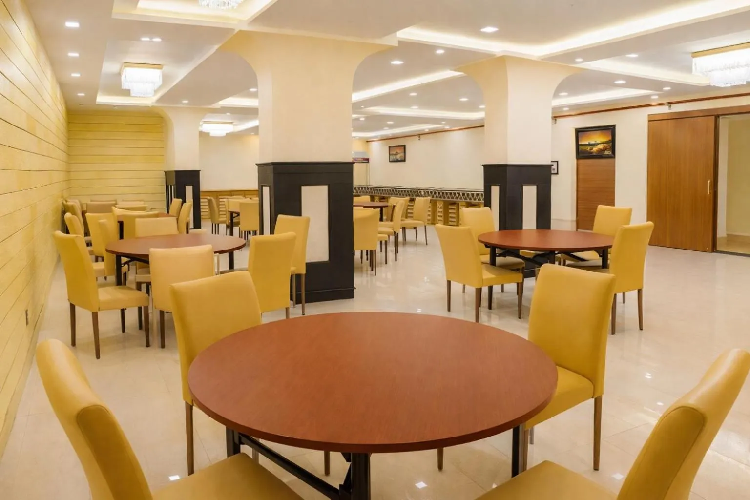 Banquet/Function facilities in Rama Trident, Katra