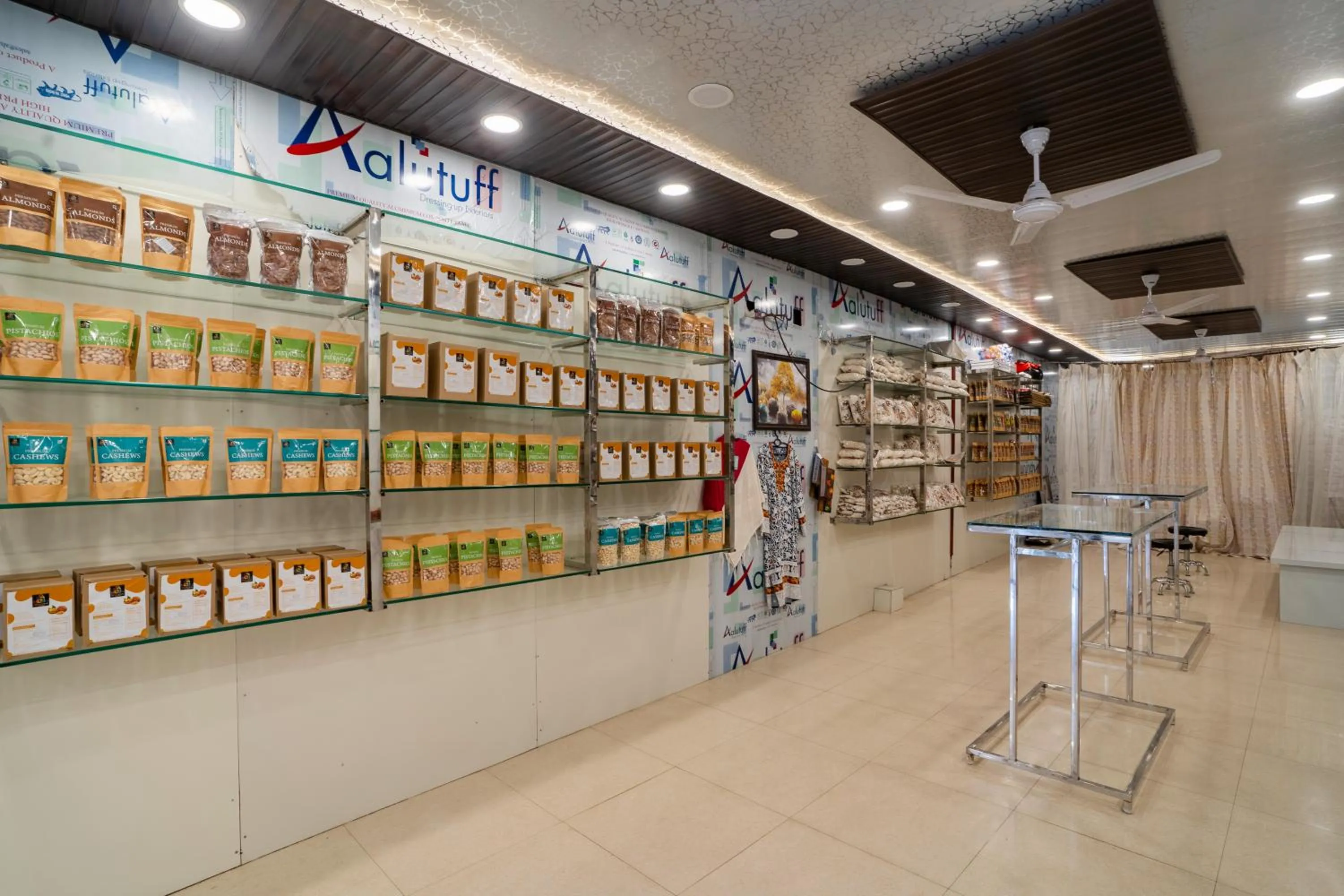 Shopping Area in Rama Trident, Katra