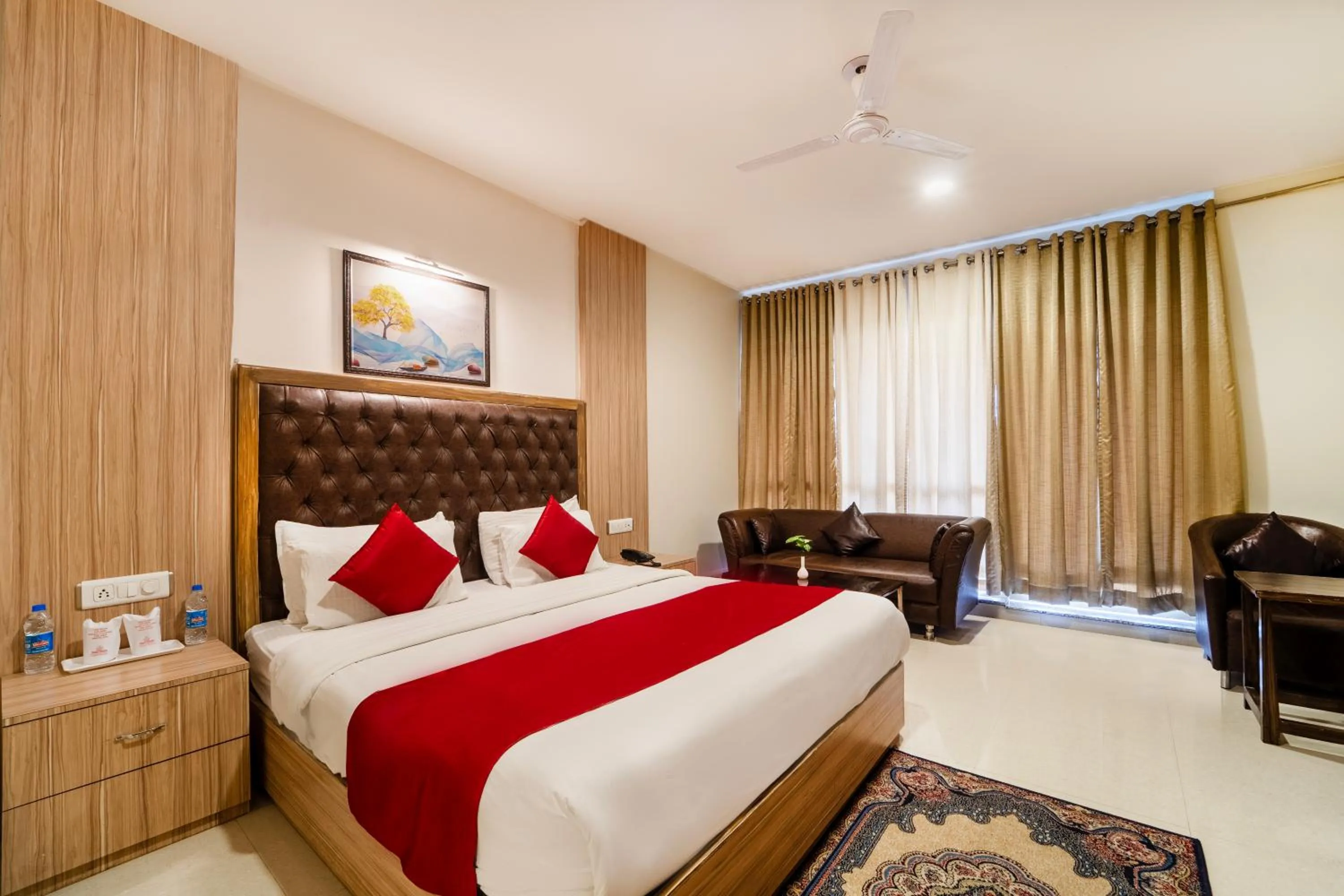 Photo of the whole room, Bed in Rama Trident, Katra