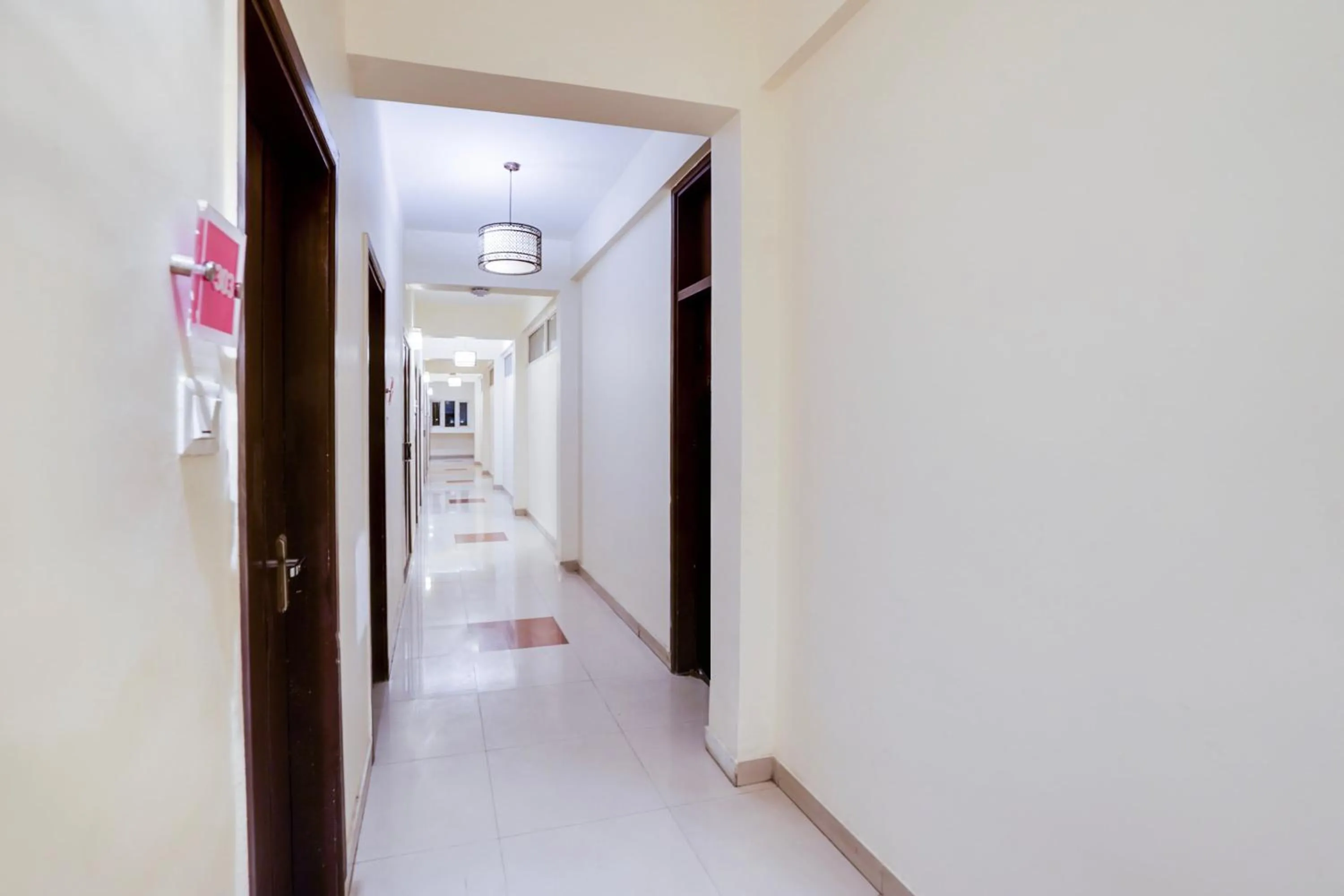 Lobby or reception in Townhouse Oak Silver City Chowk Formerly HW Residency