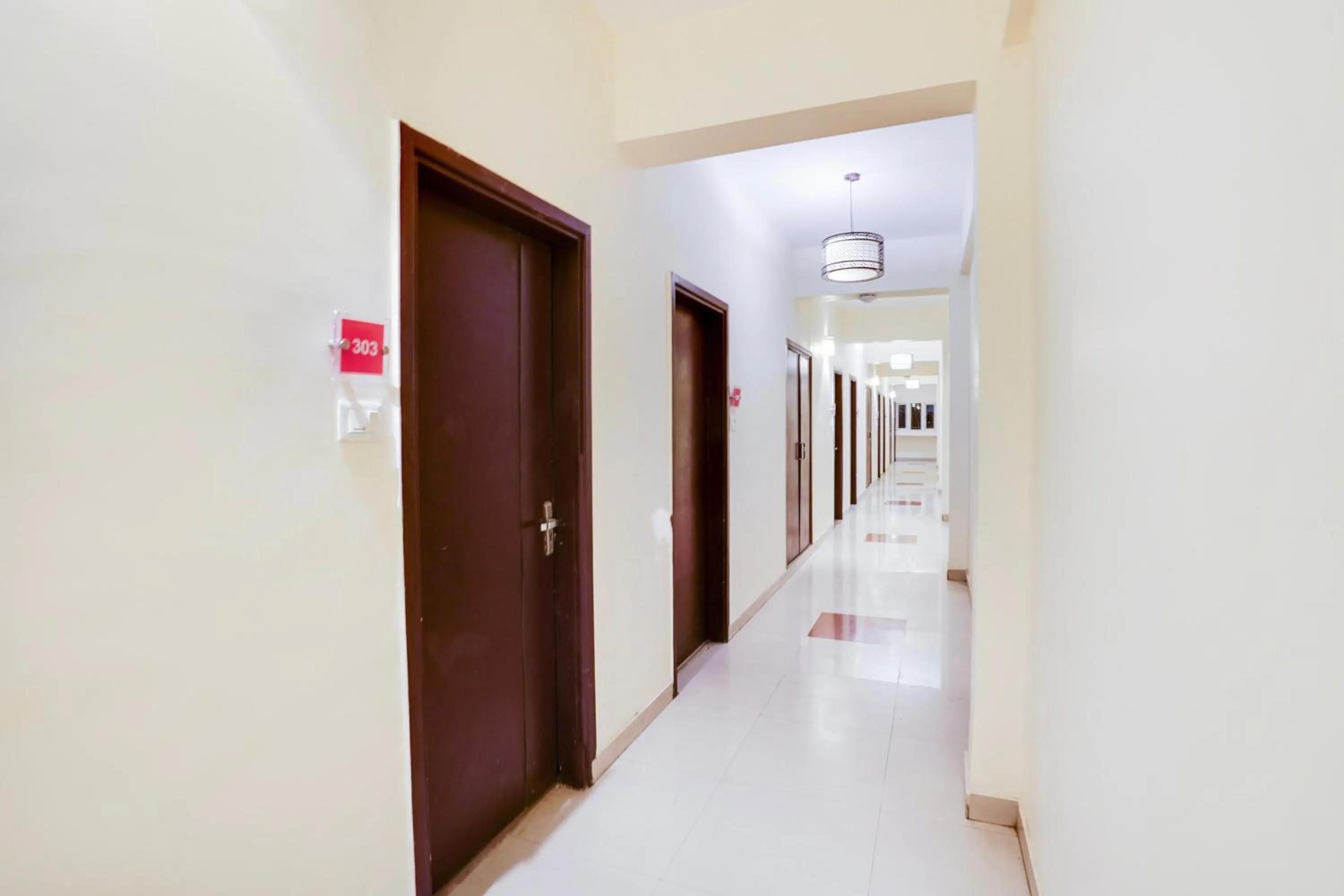 Lobby or reception in Townhouse Oak Silver City Chowk Formerly HW Residency