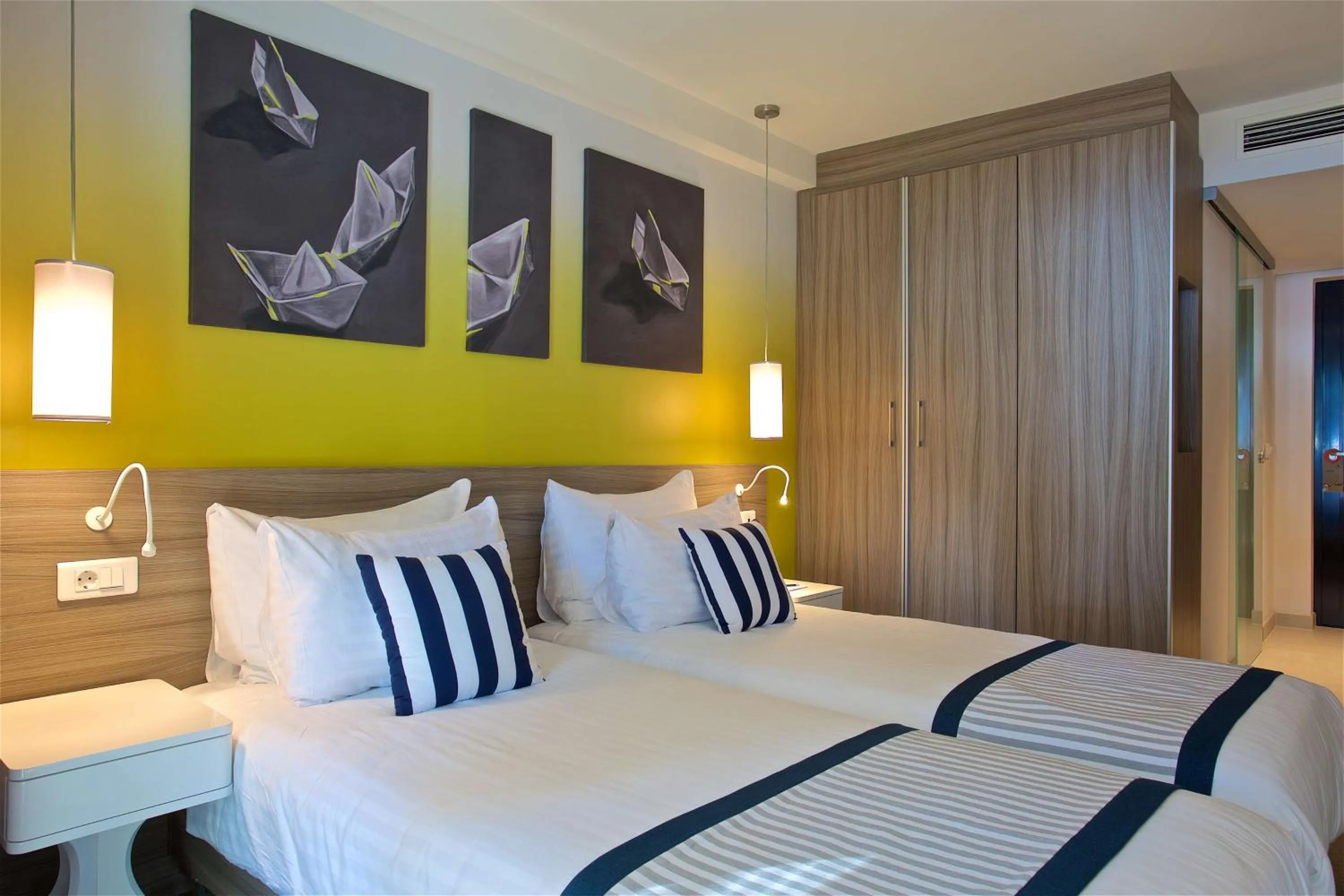 Bedroom, Bed in Park Plaza Arena Pula