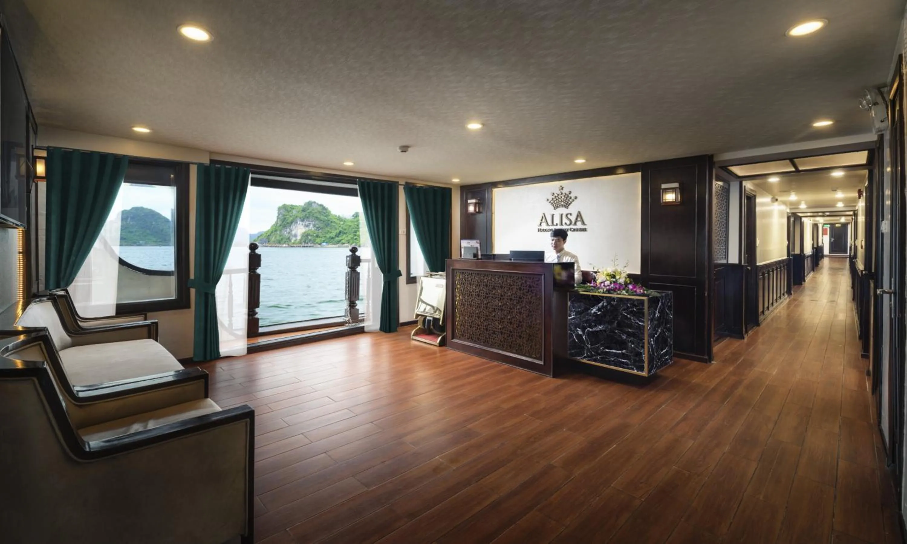 Living room in Alisa Cruise Halong