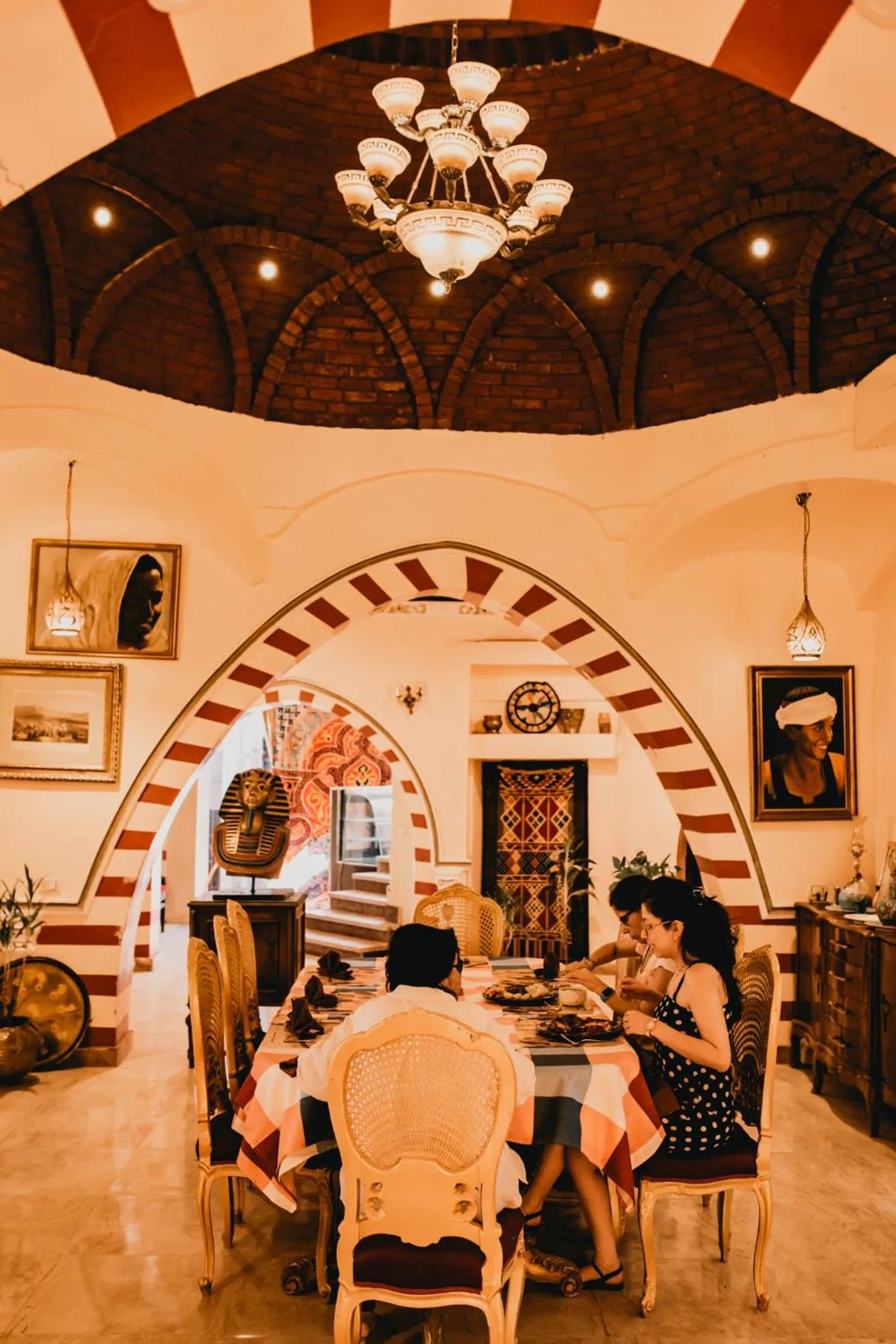 Restaurant/places to eat in Tuya Hotel