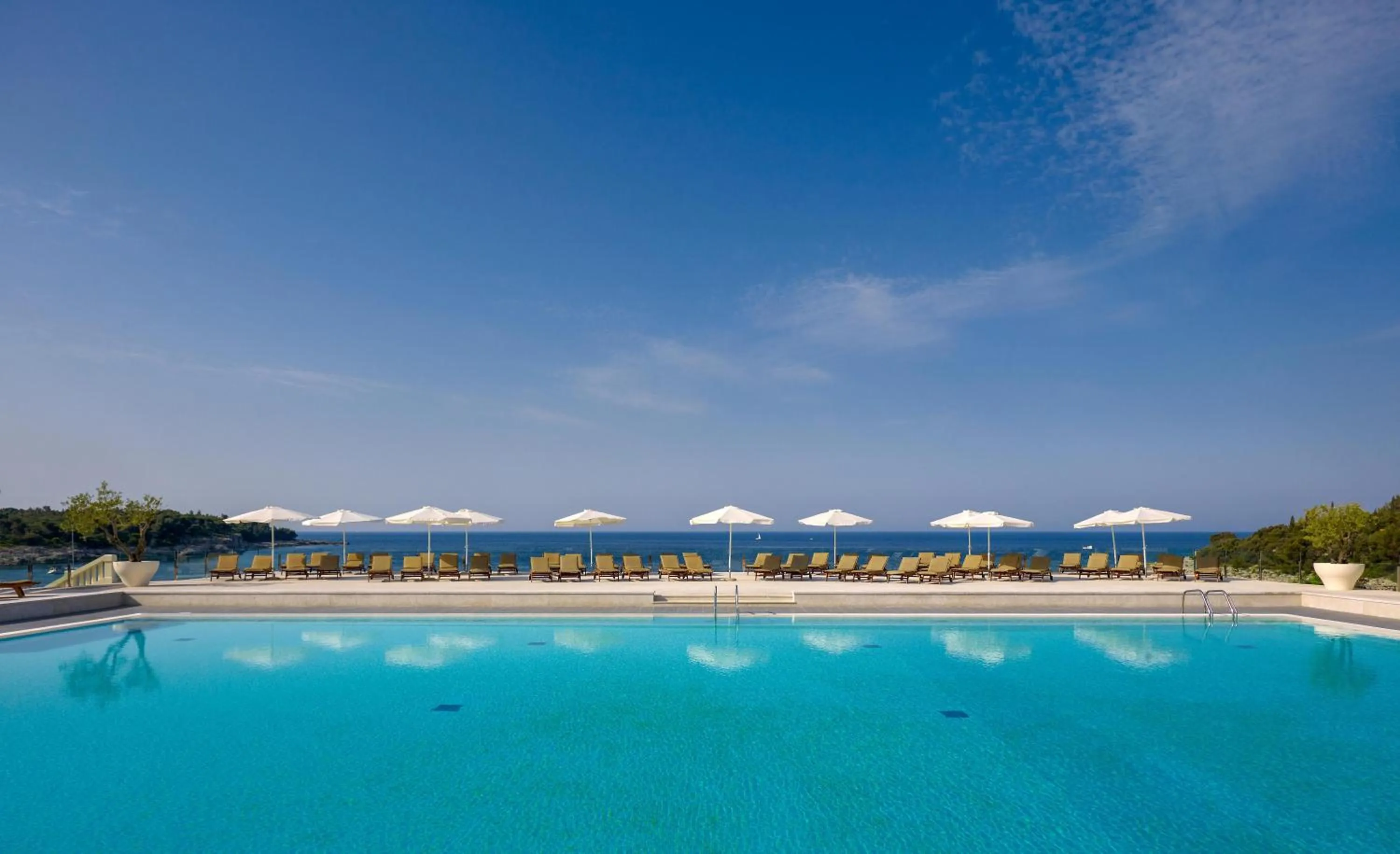 Swimming pool in Arena Verudela Beach