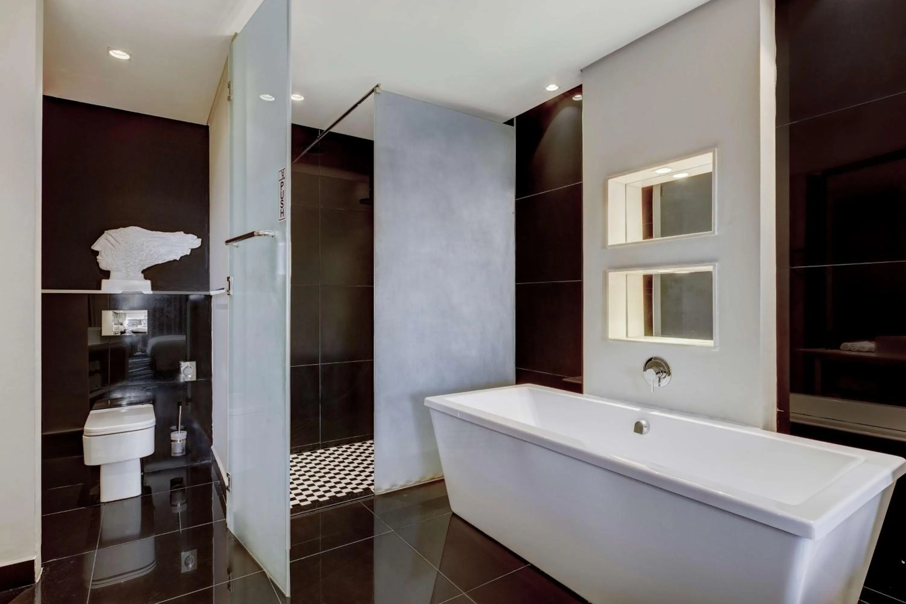 Bathroom in Radisson Blu Lagos Ikeja