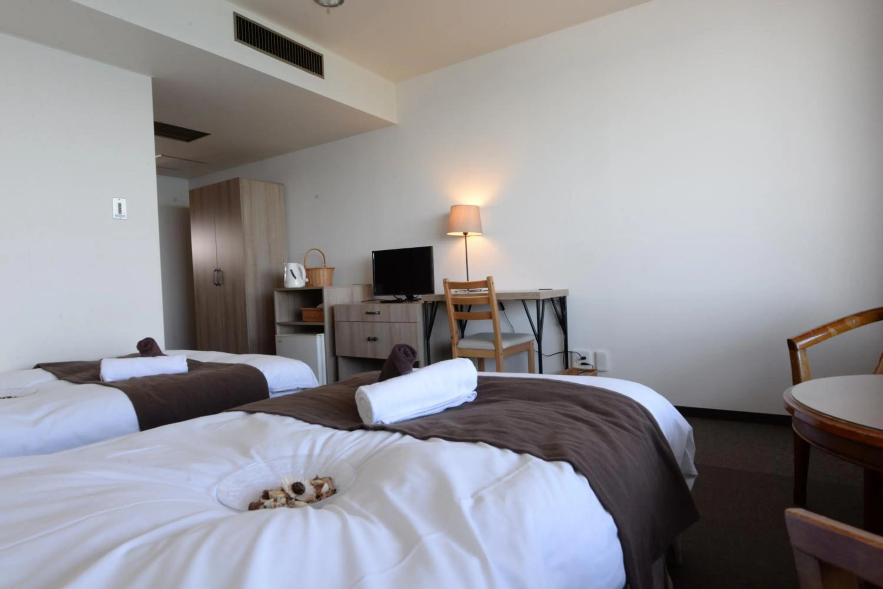 Evening entertainment in Isohara Seaside Hotel