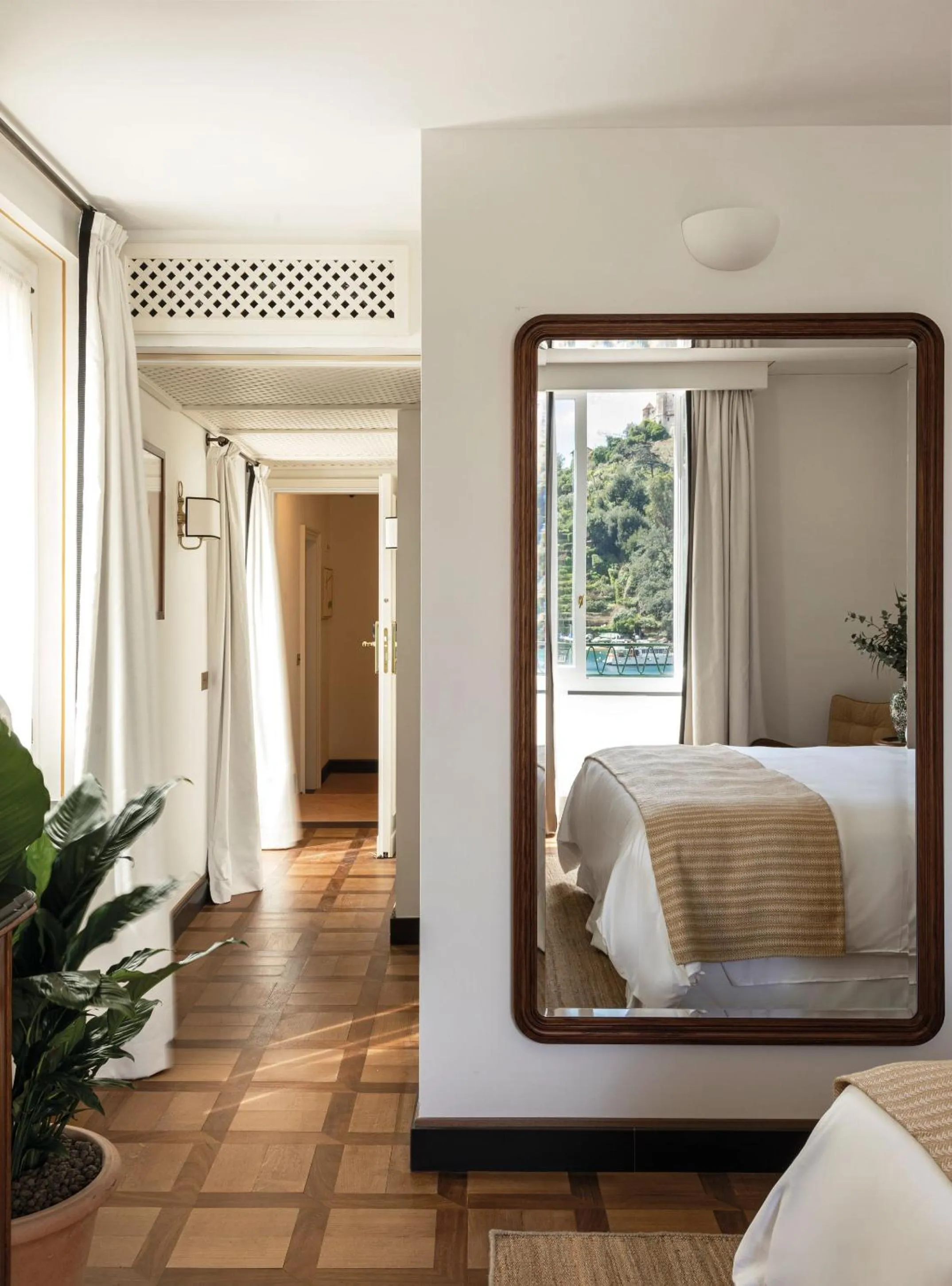 Bedroom, Bed in Splendido Mare, A Belmond Hotel, Portofino
