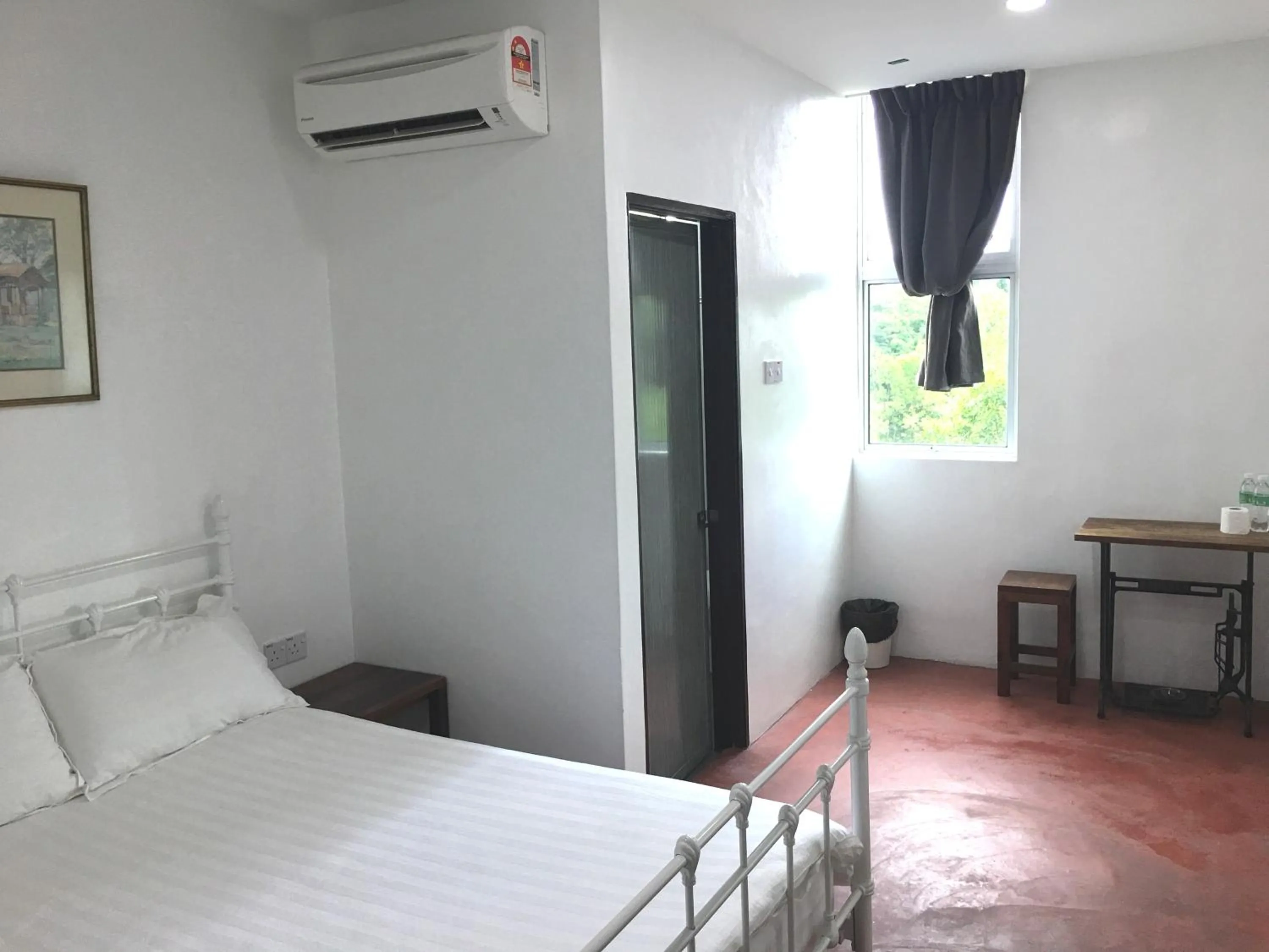 Bed in Rock Wood Hotel