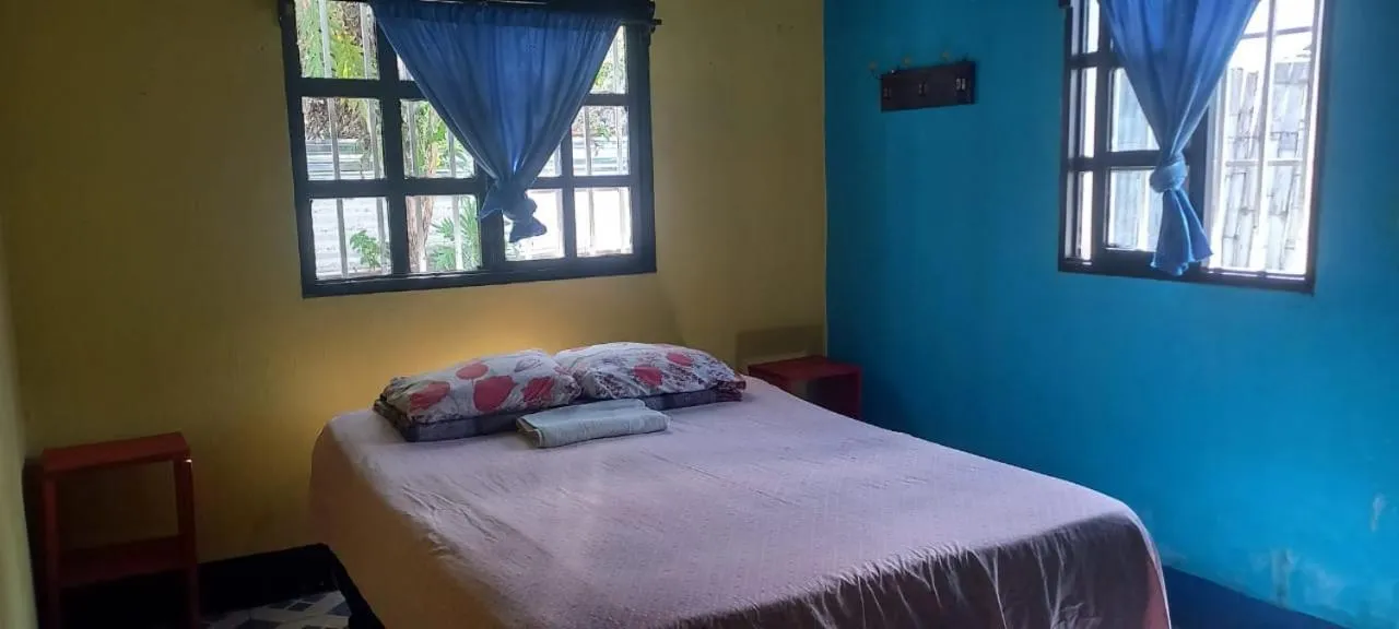 Bedroom, Bed in Hotel y Restaurante Playa Linda