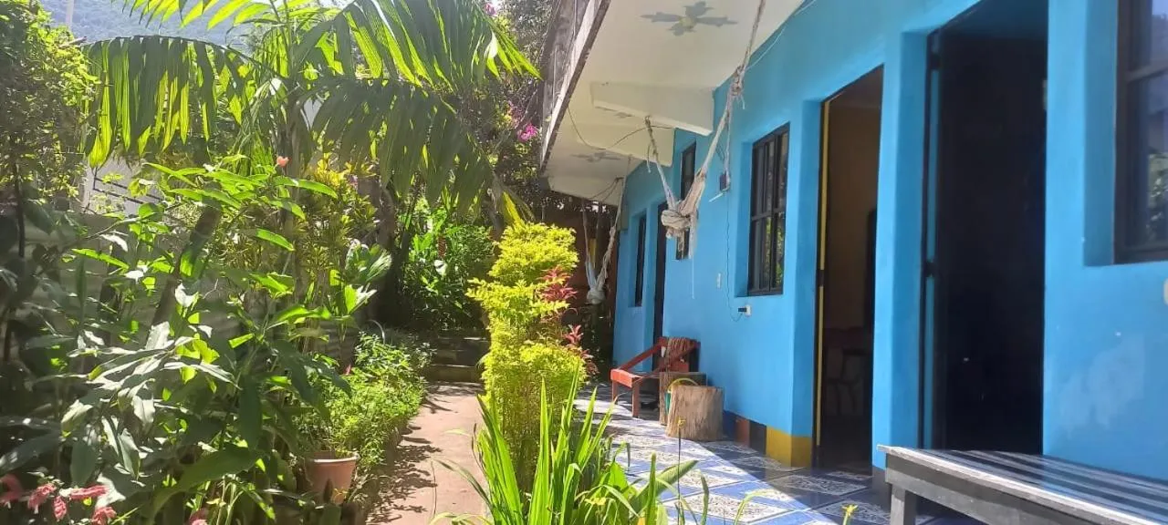 Property building in Hotel y Restaurante Playa Linda