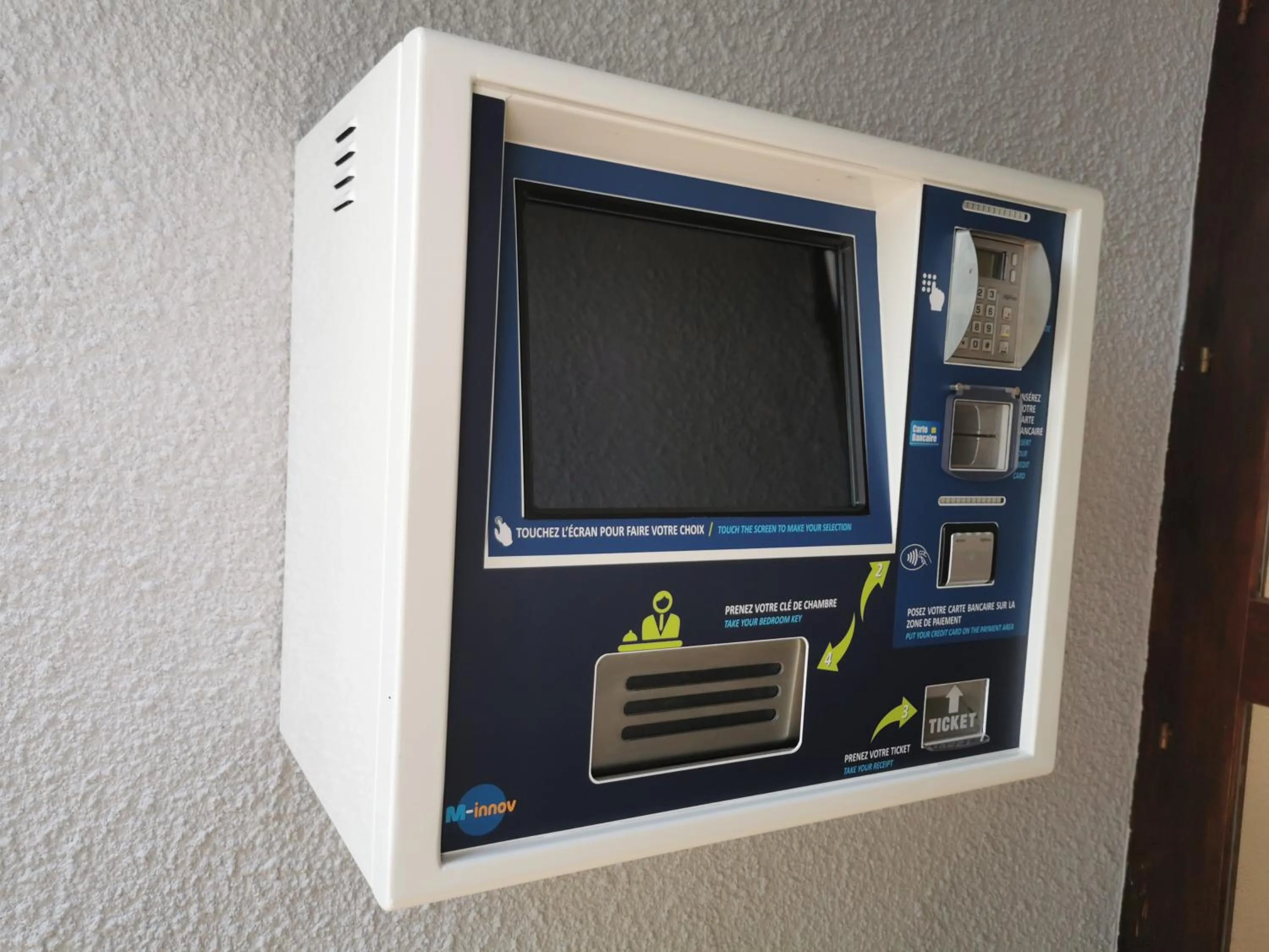 Property building in Brit Hotel Confort Pau Lons