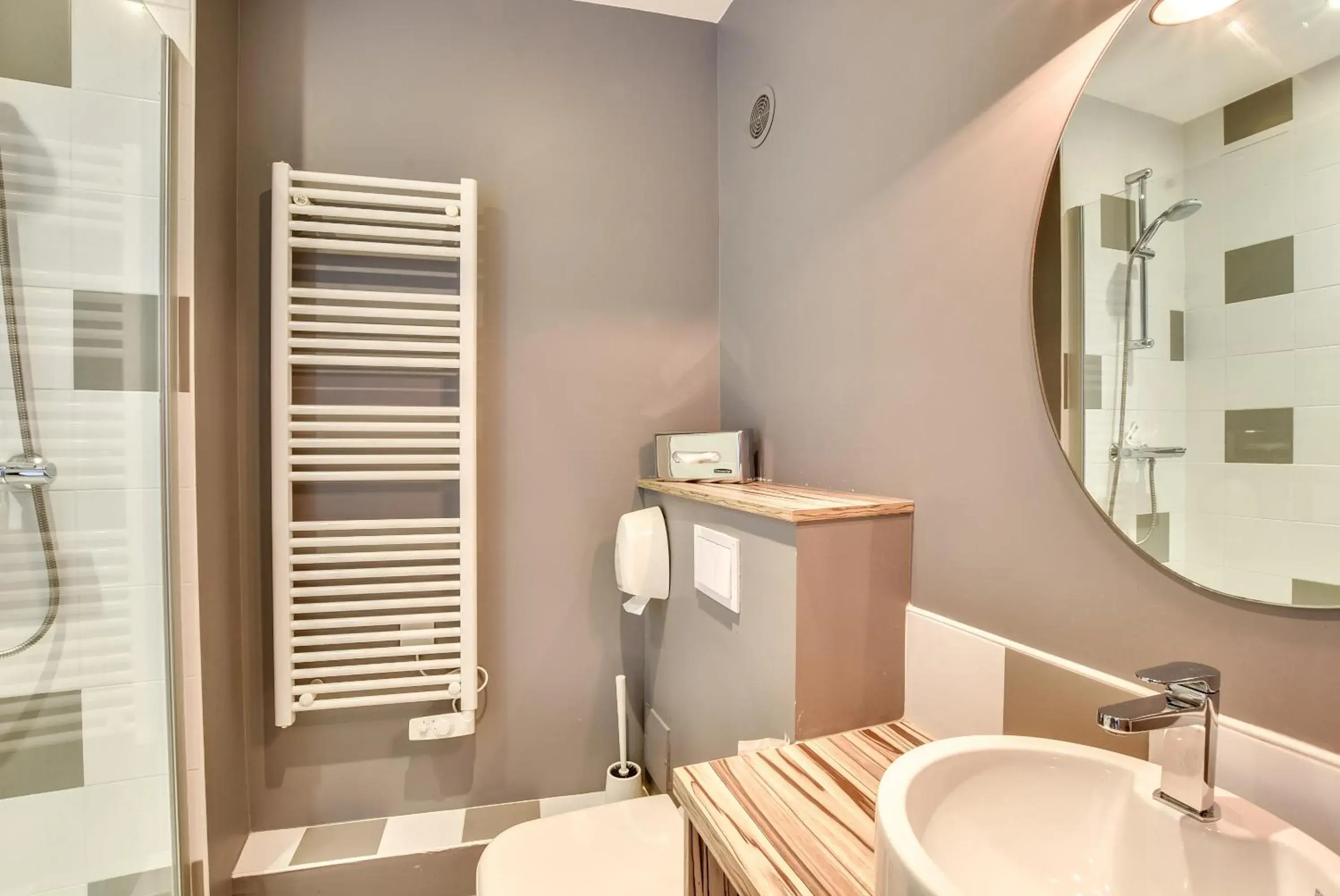 Double Room in Brit Hotel Marbella Double Room in Brit Hotel Marbella