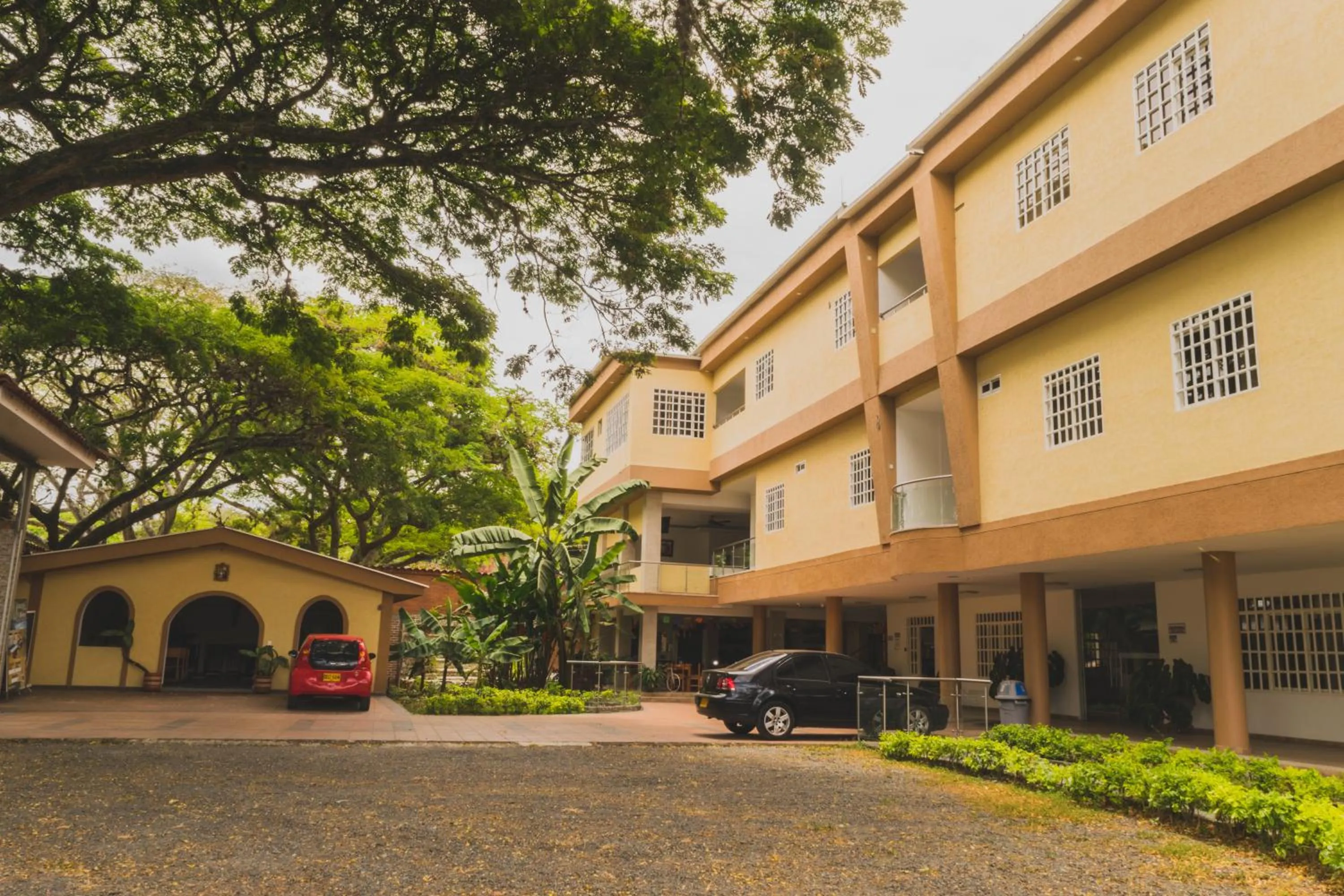 Property building in Hotel Manantial