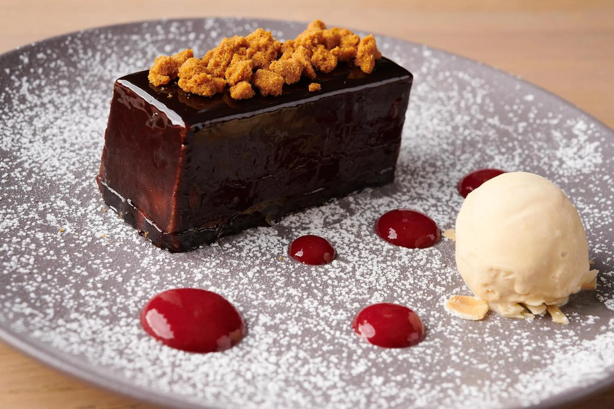 Restaurant/places to eat in ibis Styles Biarritz Plage