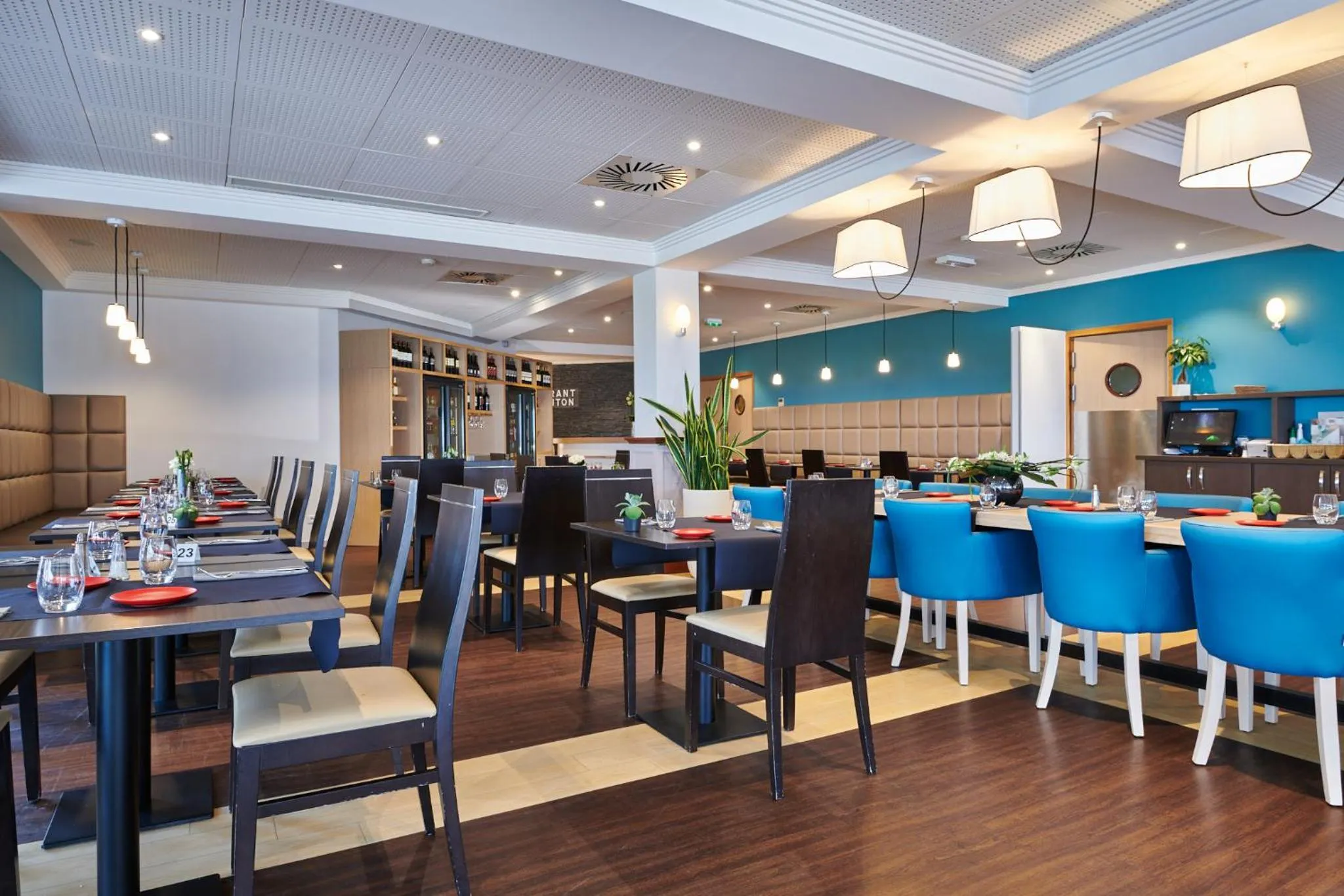 Restaurant/places to eat in ibis Styles Biarritz Plage