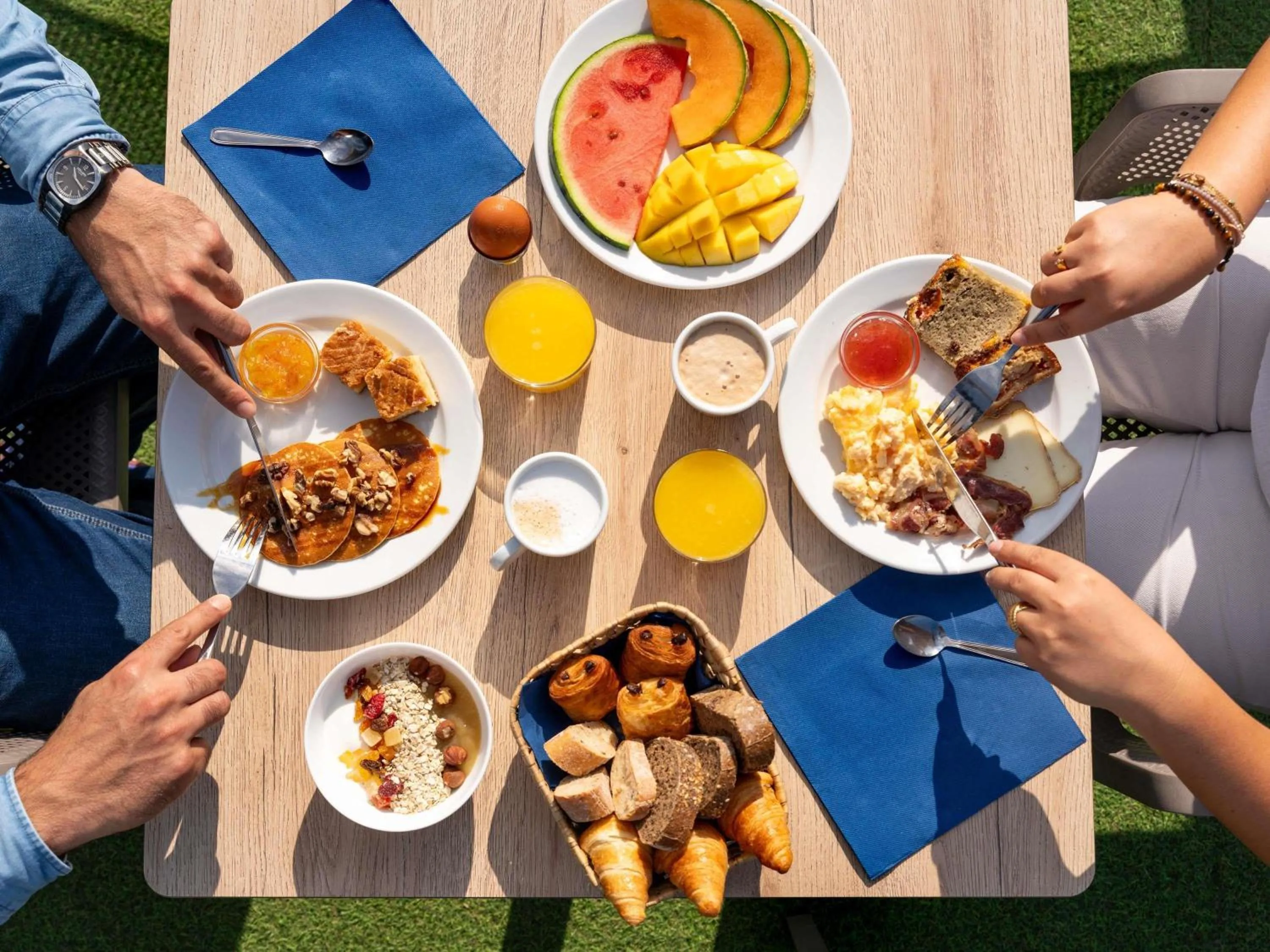 Breakfast in ibis Styles Biarritz Plage