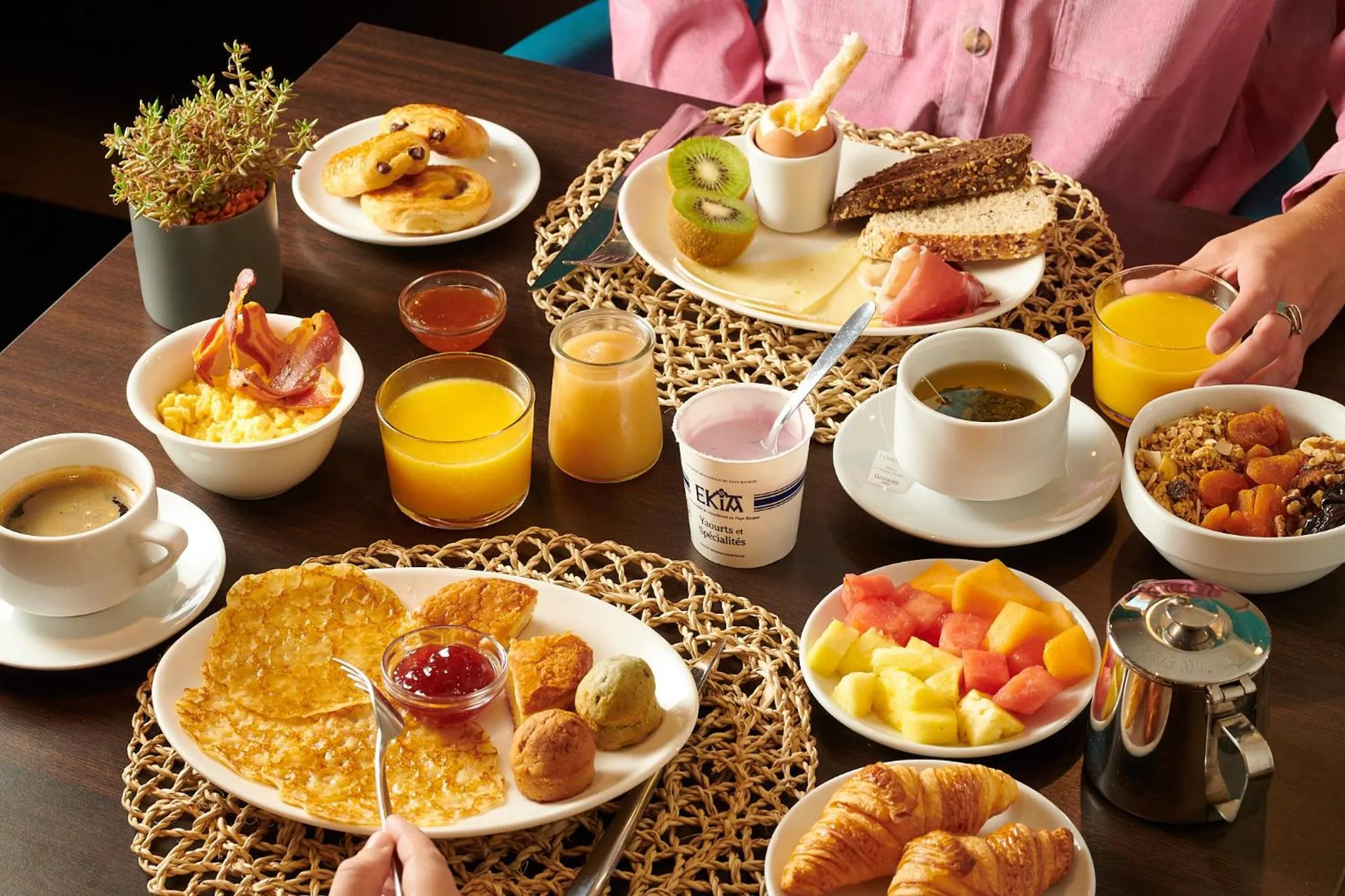 Food and drinks in ibis Styles Biarritz Plage