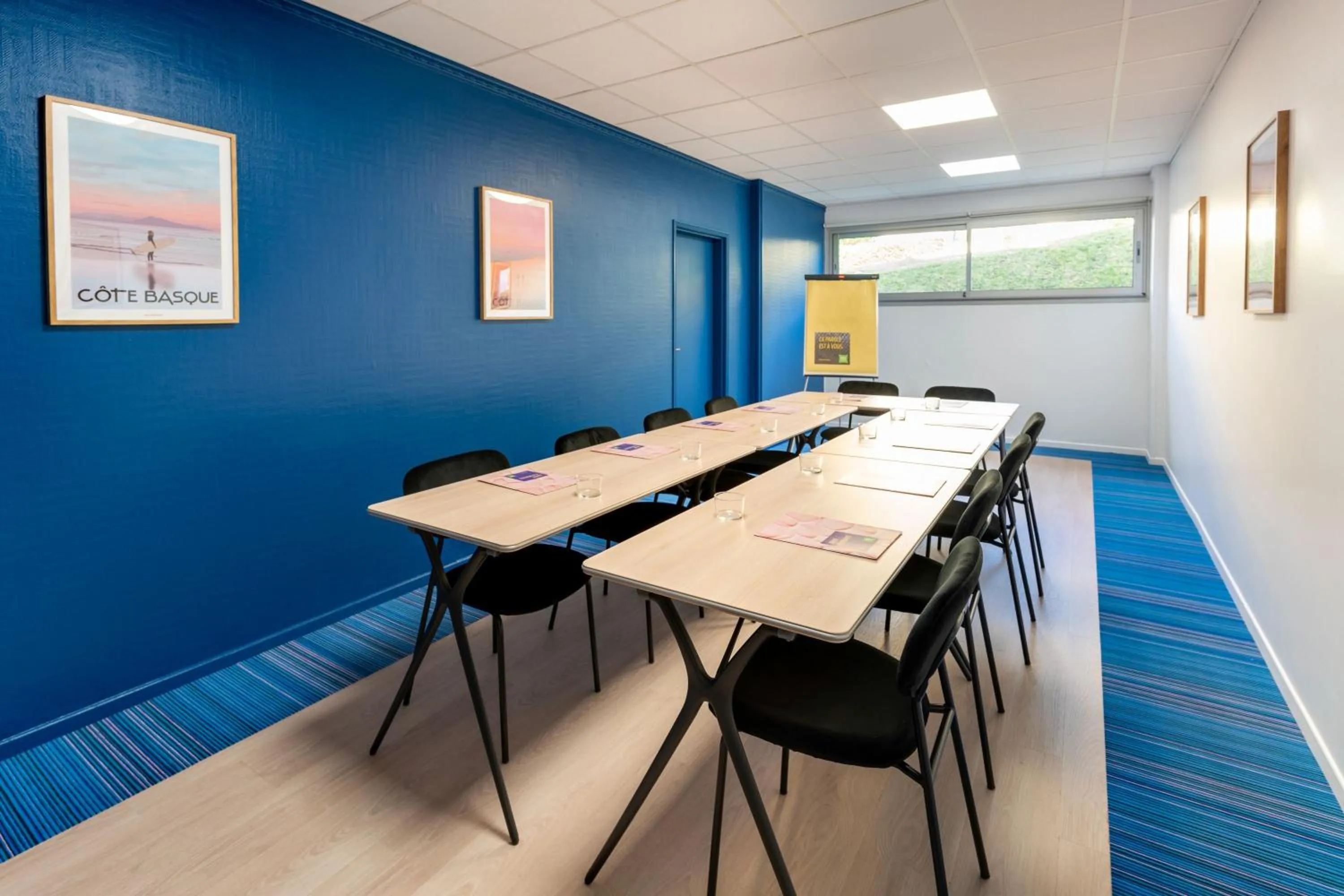 Meeting/conference room in ibis Styles Biarritz Plage