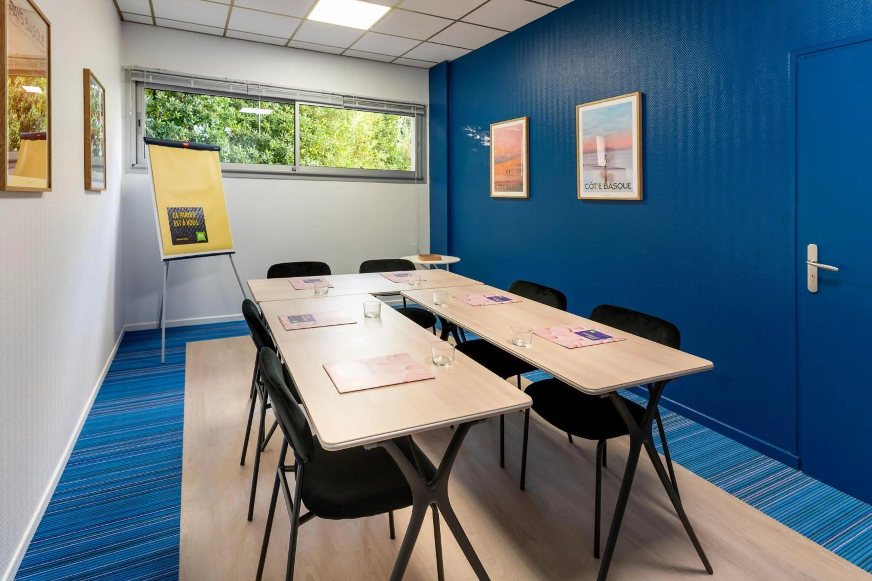 Meeting/conference room in ibis Styles Biarritz Plage
