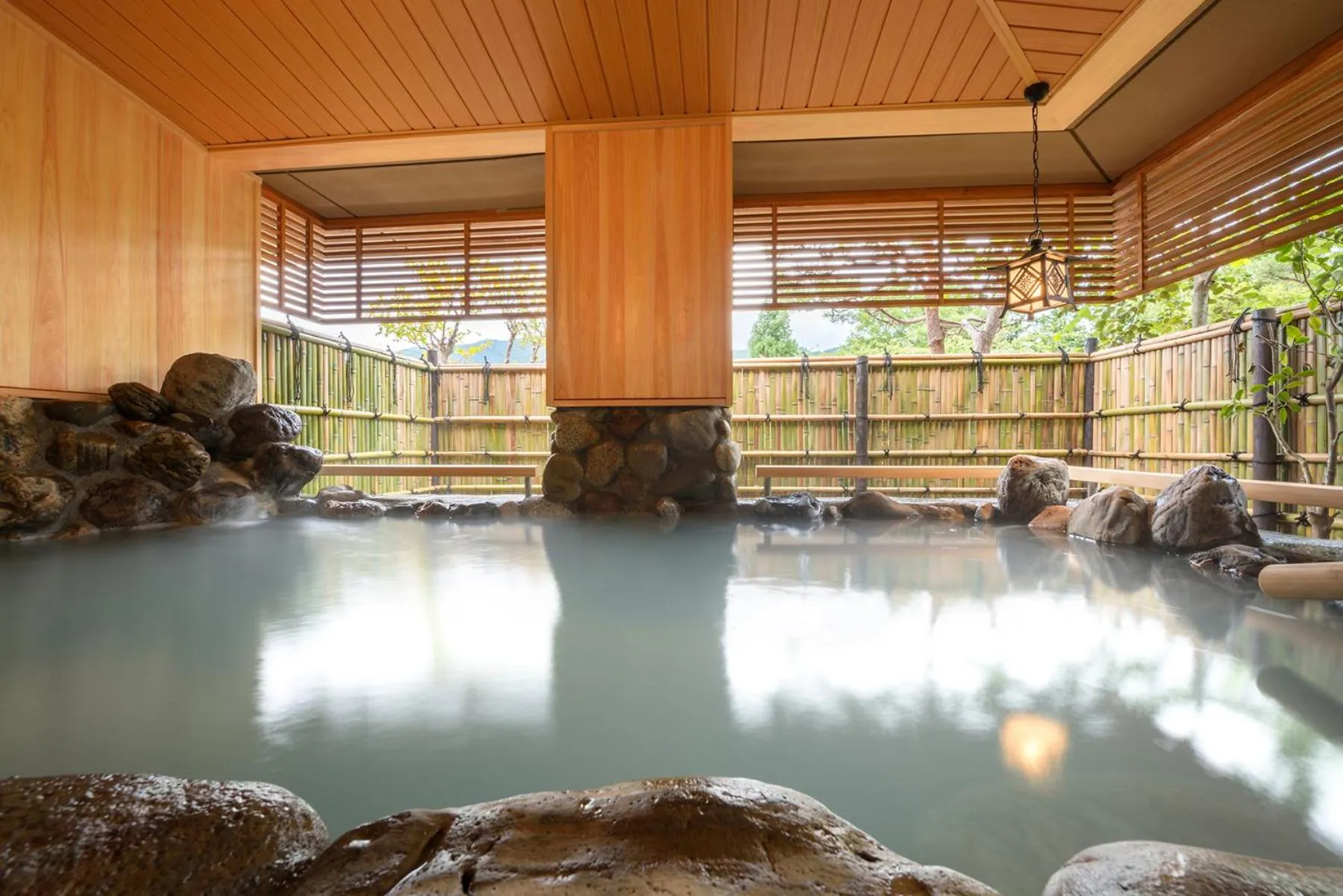 Hot Spring Bath in Yumoto Kissho