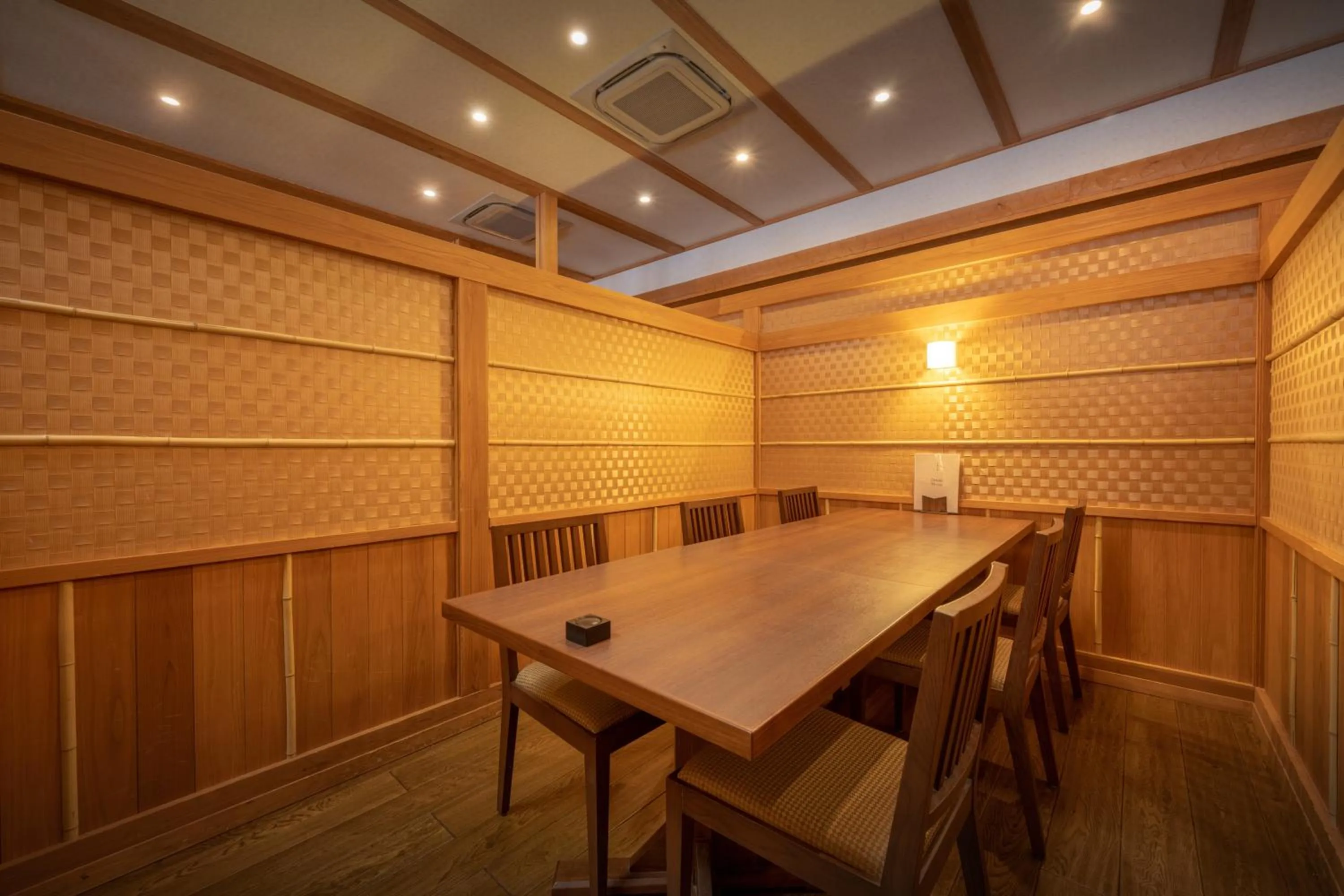 Restaurant/places to eat in Yumoto Kissho