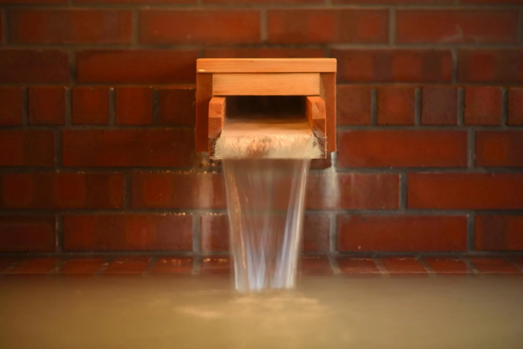 Hot Spring Bath in Yumoto Kissho