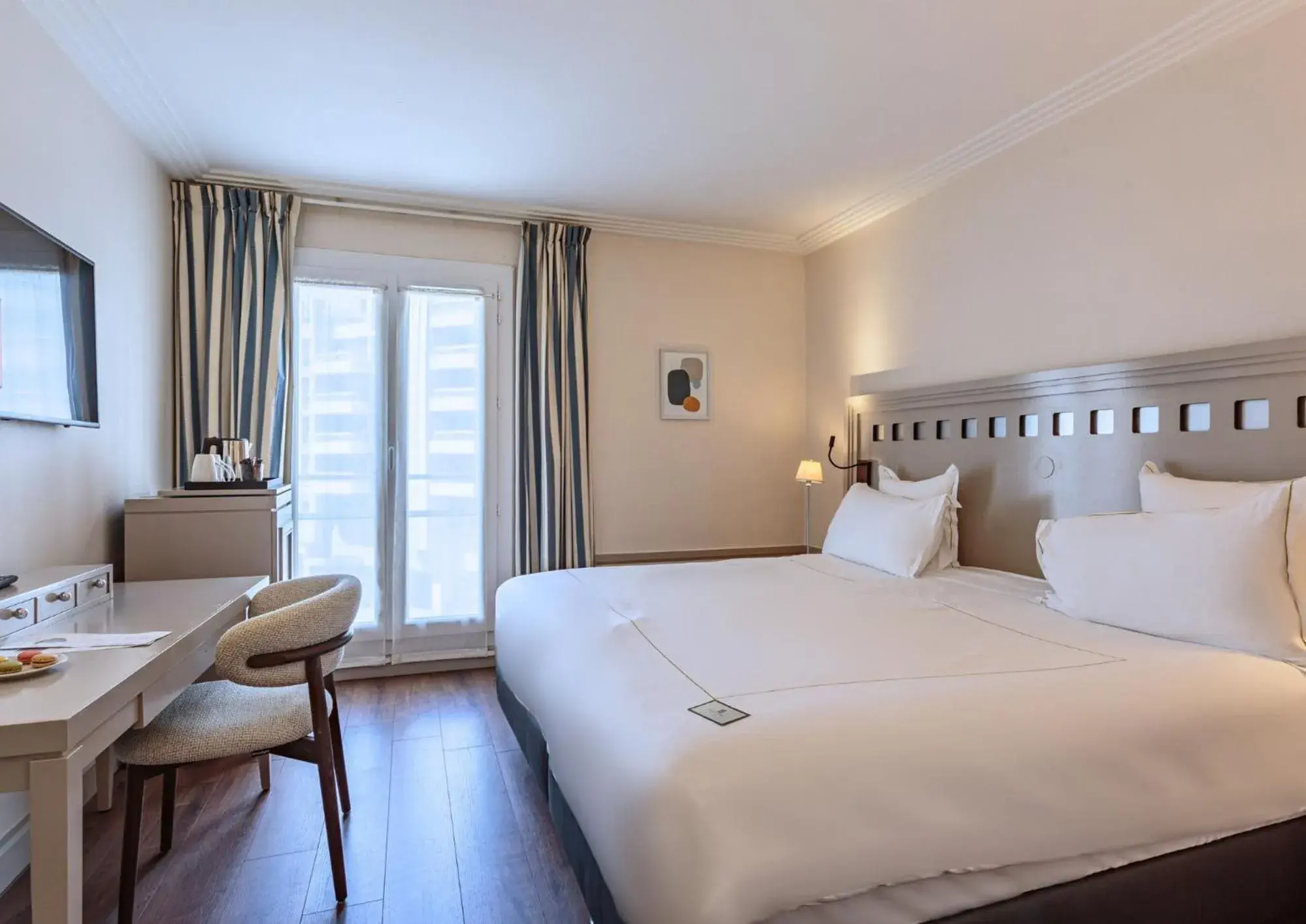 Standard Double or Twin Room in Grand Tonic Hotel & SPA NUXE Standard Double or Twin Room in Grand Tonic Hotel & SPA NUXE