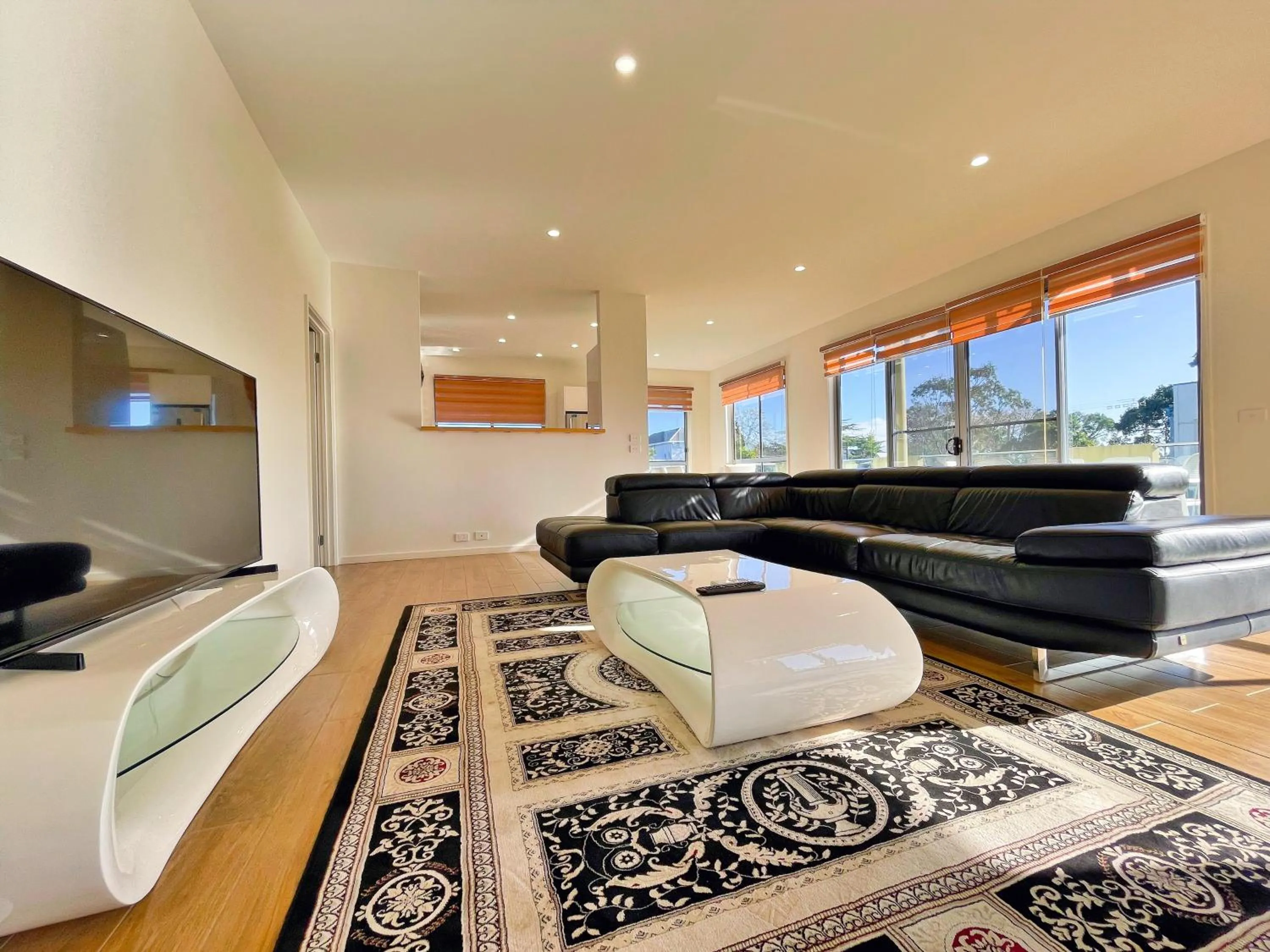 Phillip Island Towers