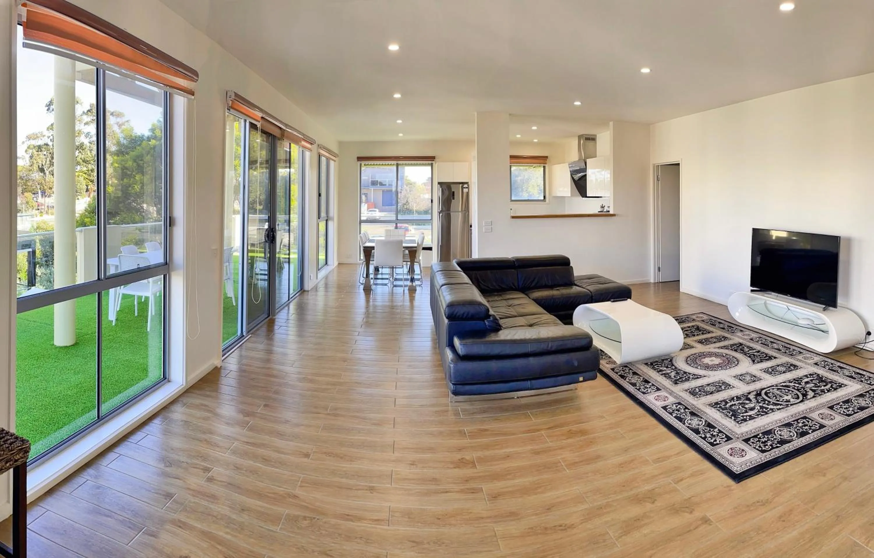 Phillip Island Towers